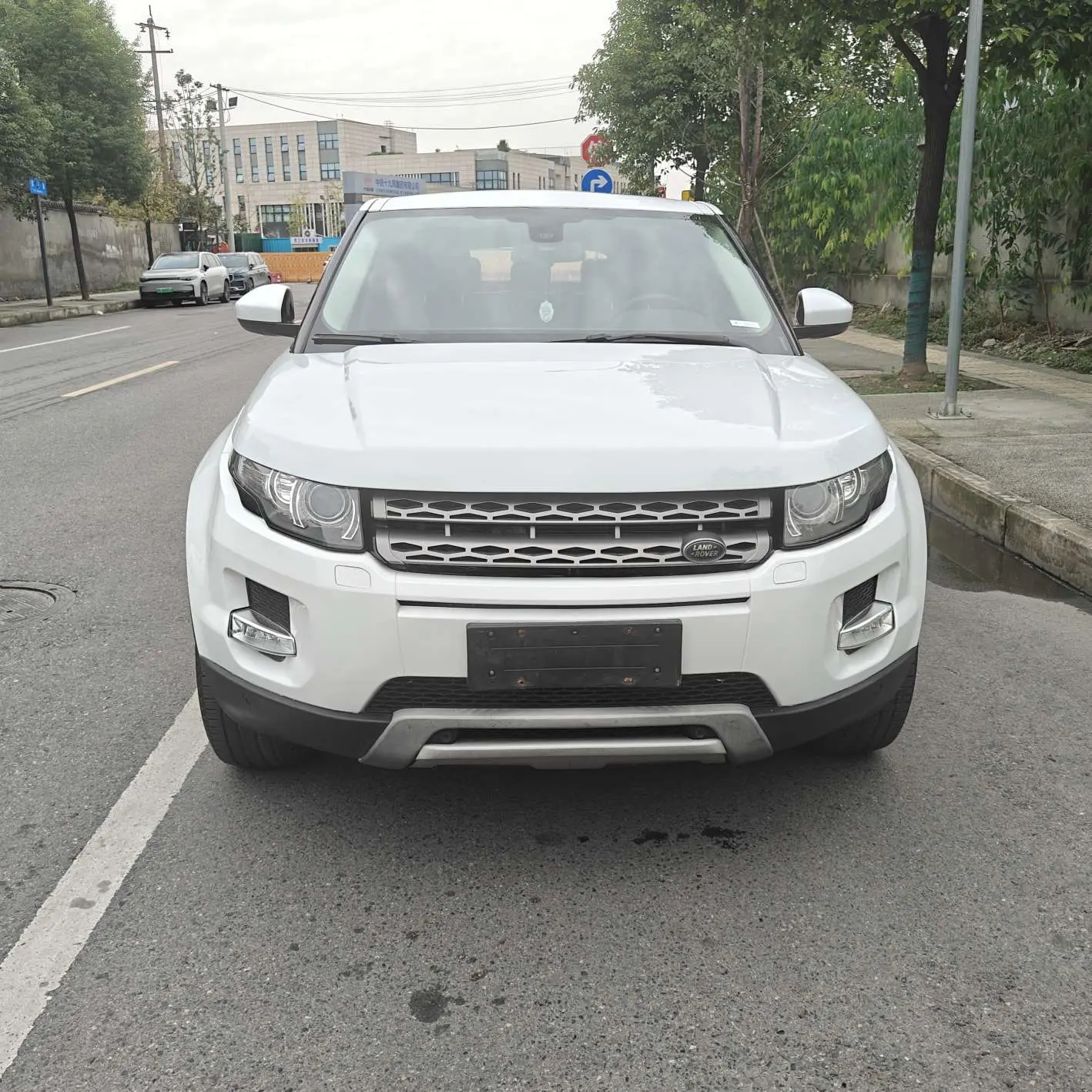 Land Rover Range Rover Evoque  из Китая