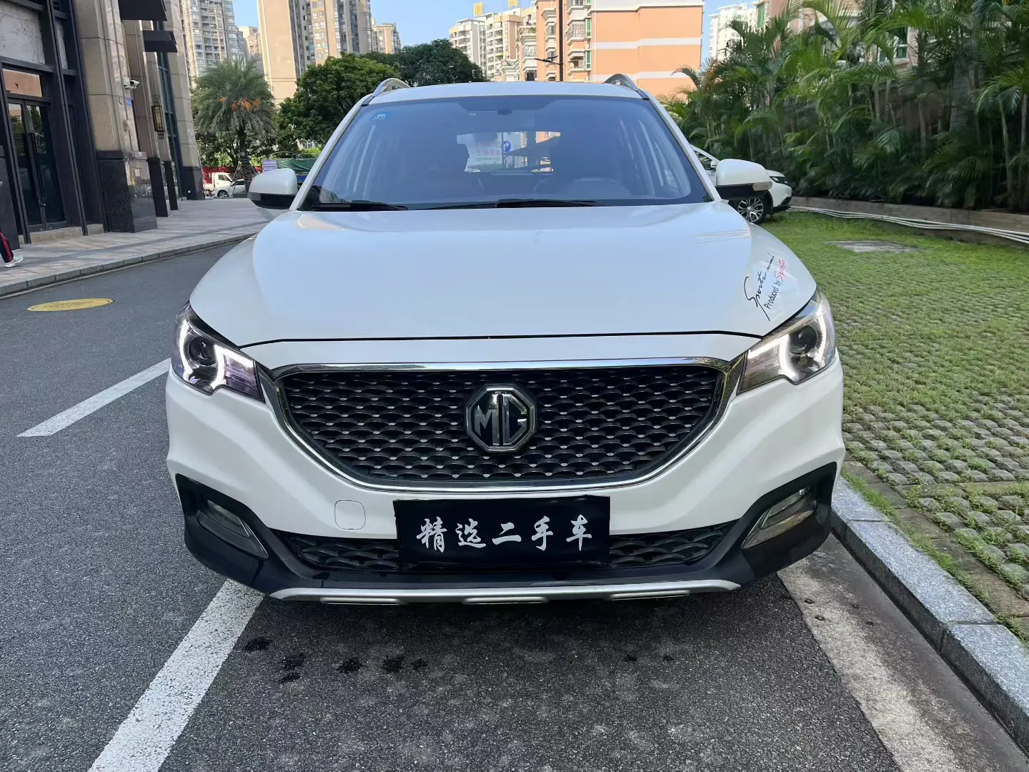 MG ZS  из Китая