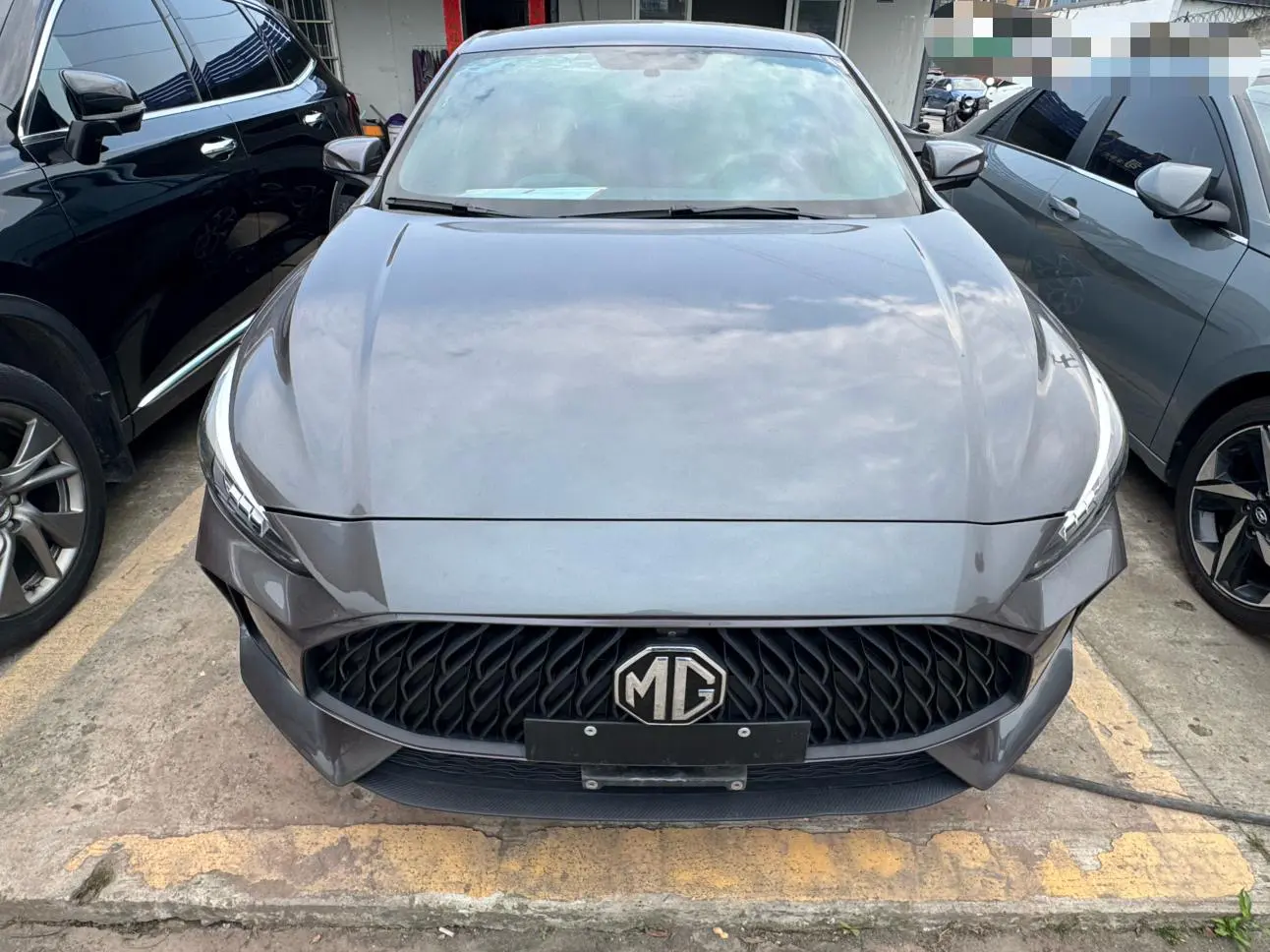 MG 5  из Китая