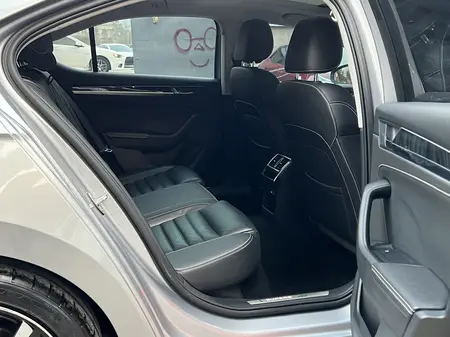catalog-car-3