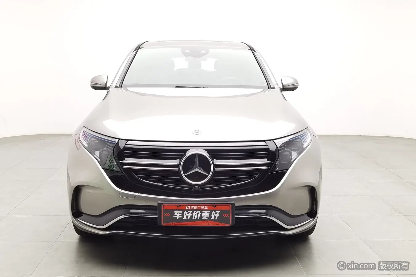 Mercedes-Benz EQC  из Китая