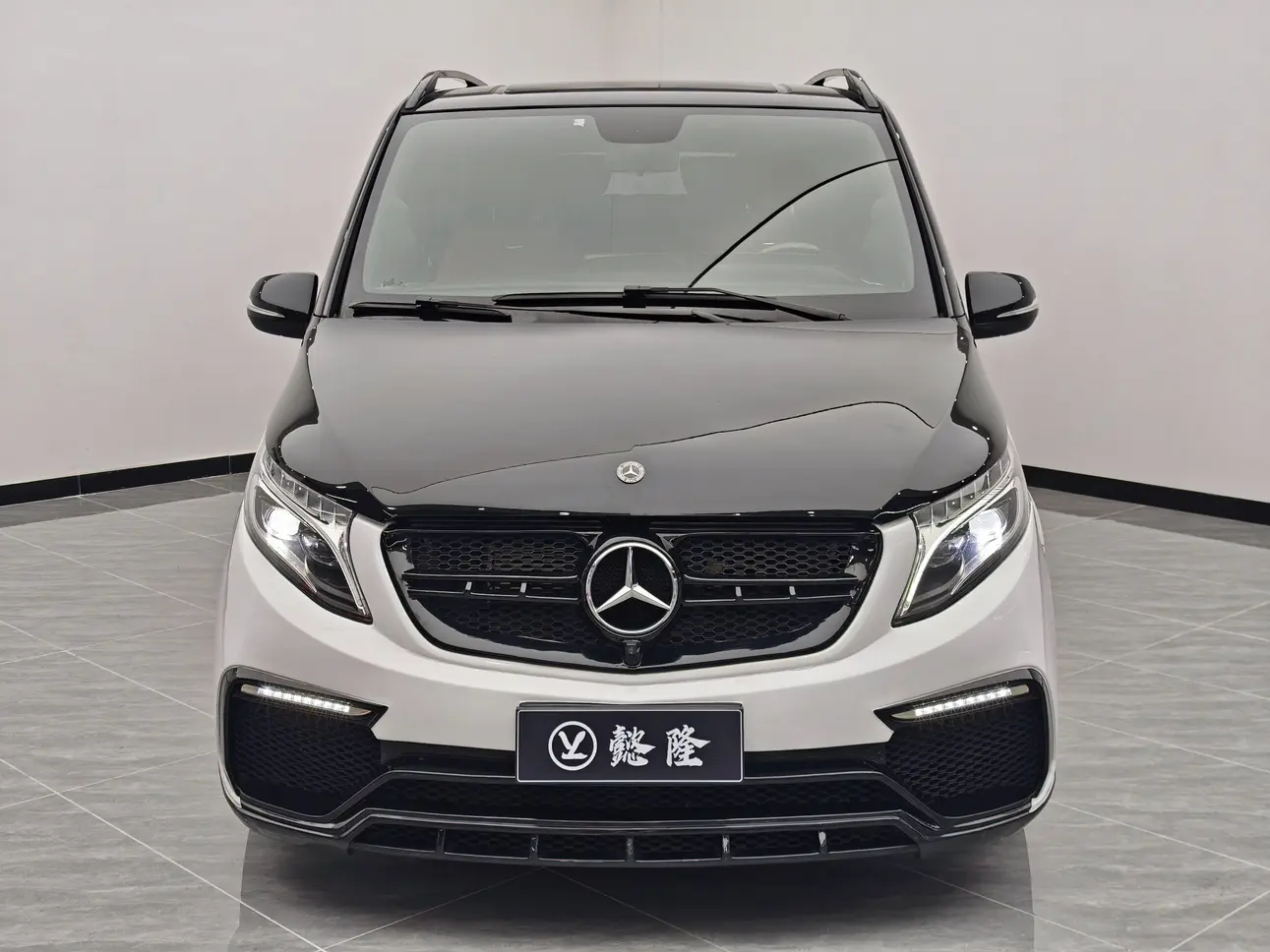 Mercedes-Benz Vito  из Китая