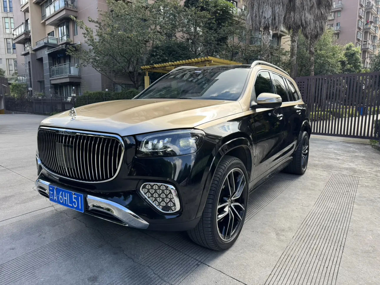 Mercedes-Benz Mercedes Benz GLS