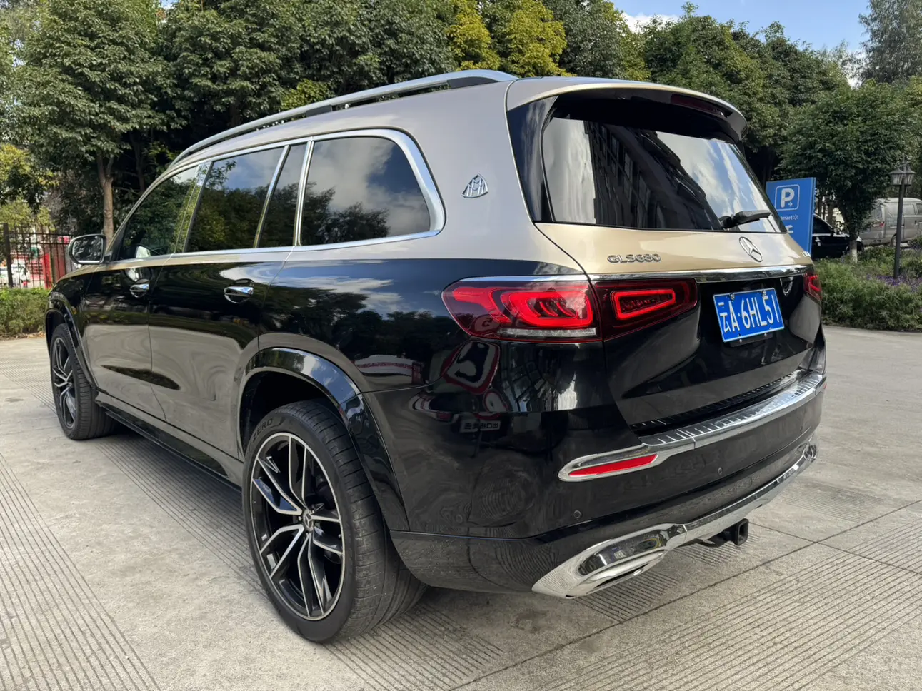 Mercedes-Benz Mercedes Benz GLS