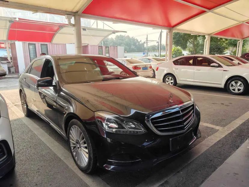 Mercedes-Benz E-Class  из Китая