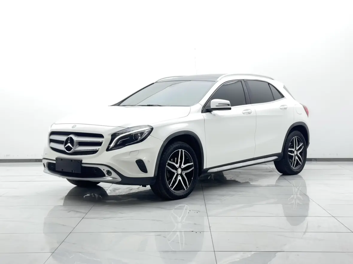 Mercedes-Benz GLA  из Китая