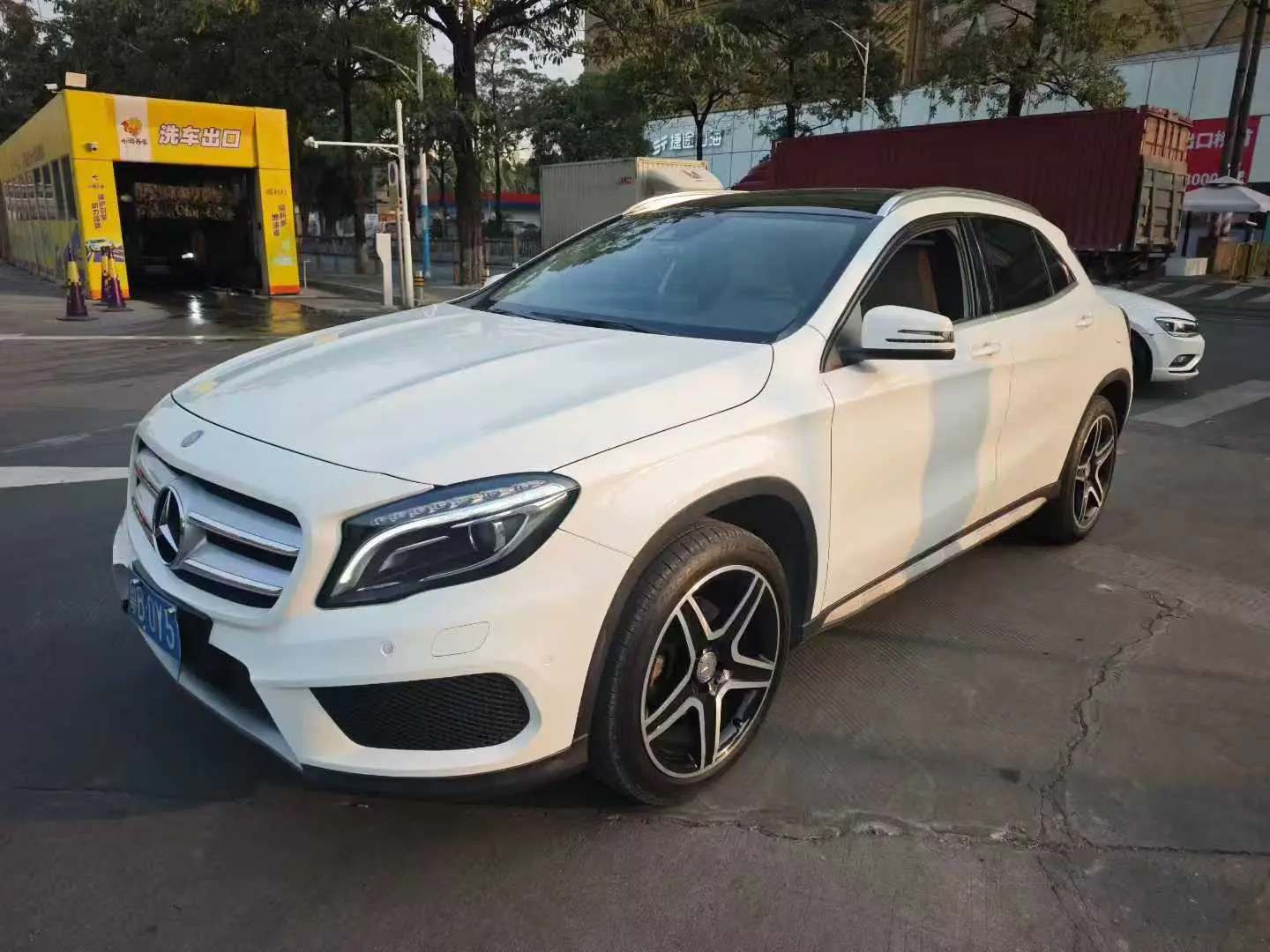 Mercedes-Benz GLA  из Китая