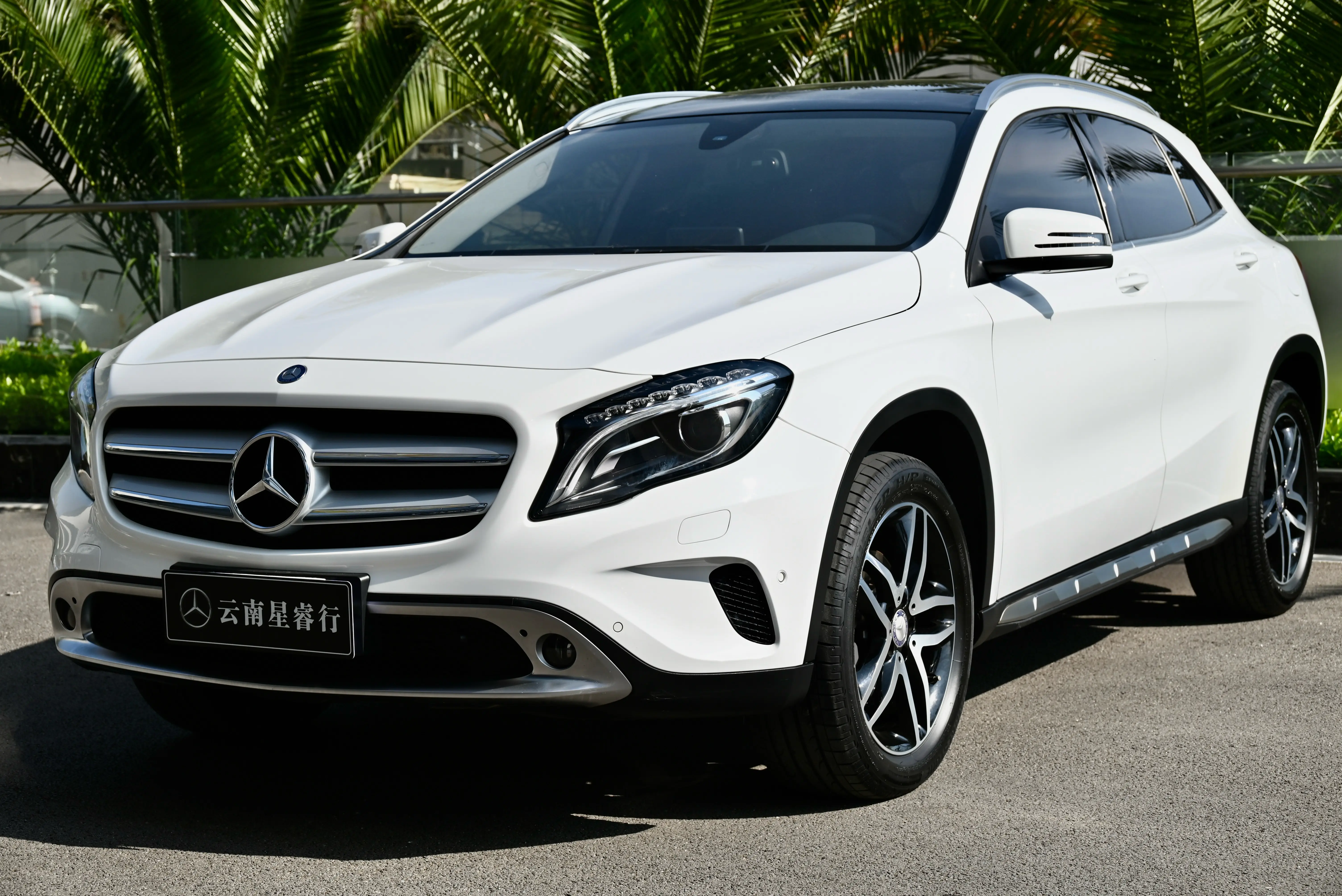 Mercedes-Benz GLA  из Китая