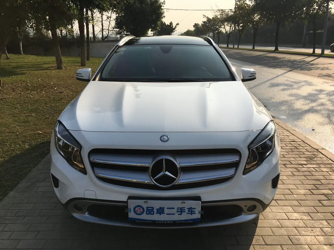 Mercedes-Benz GLA  из Китая