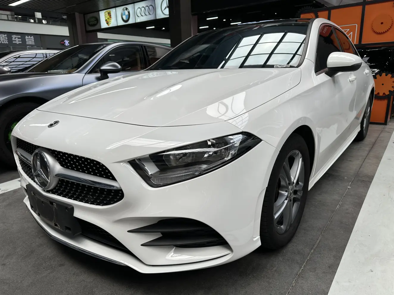 Mercedes-Benz Mercedes Benz A Class  из Китая