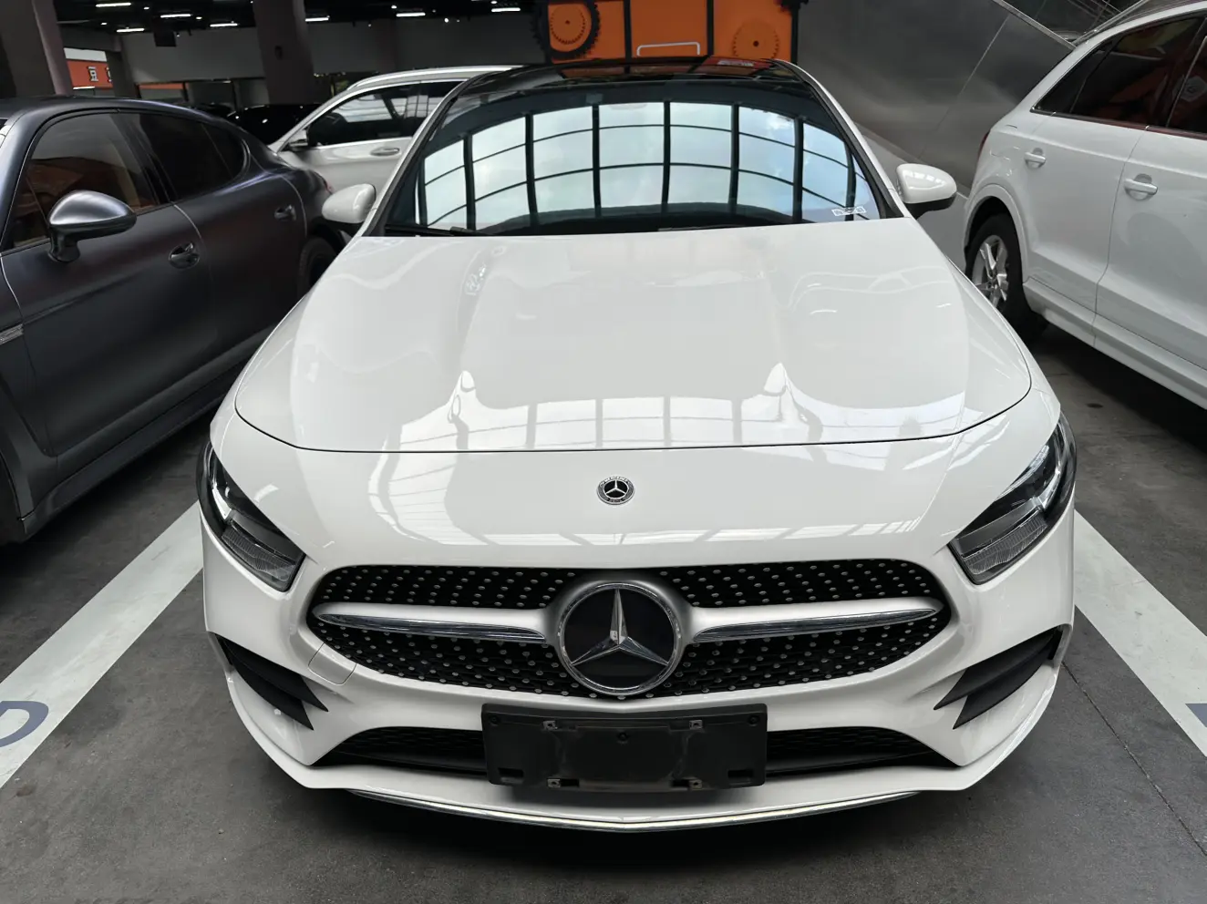 Mercedes-Benz Mercedes Benz A Class  из Китая