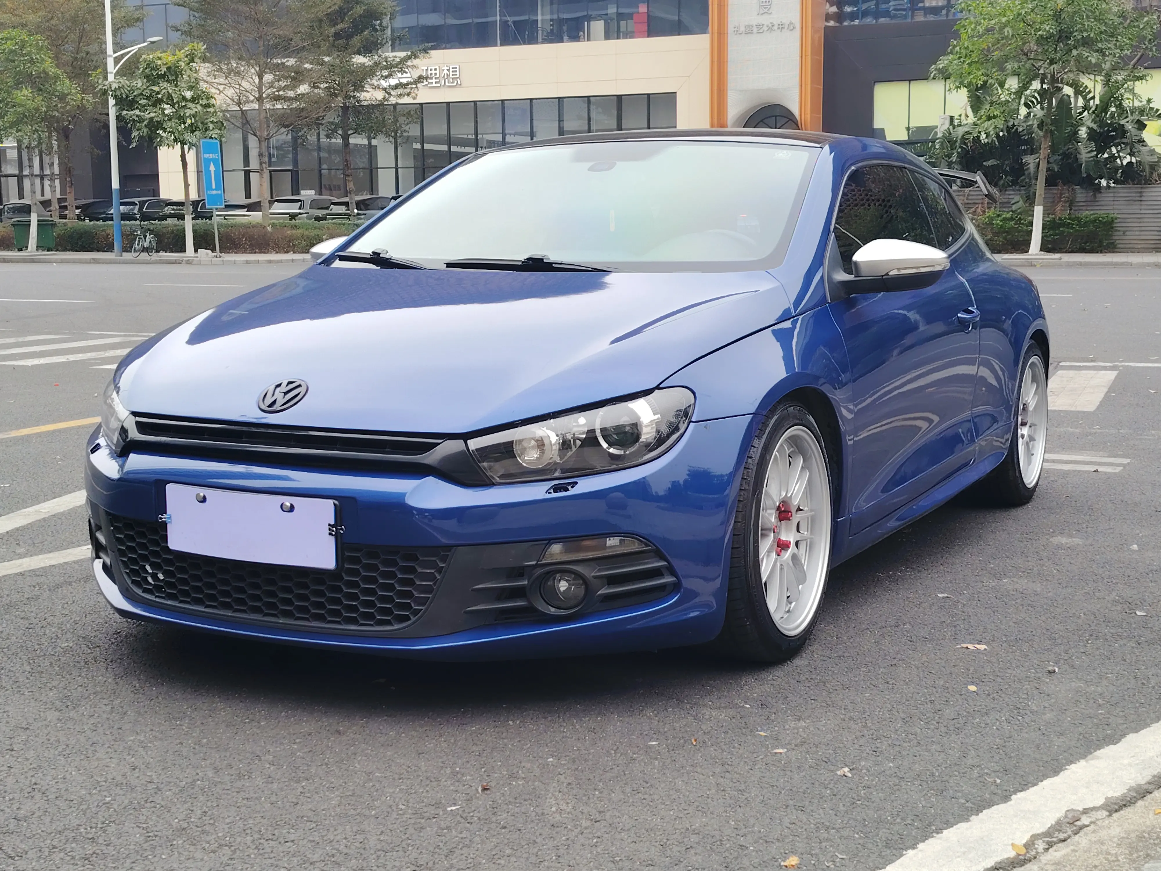 Volkswagen Scirocco  из Китая