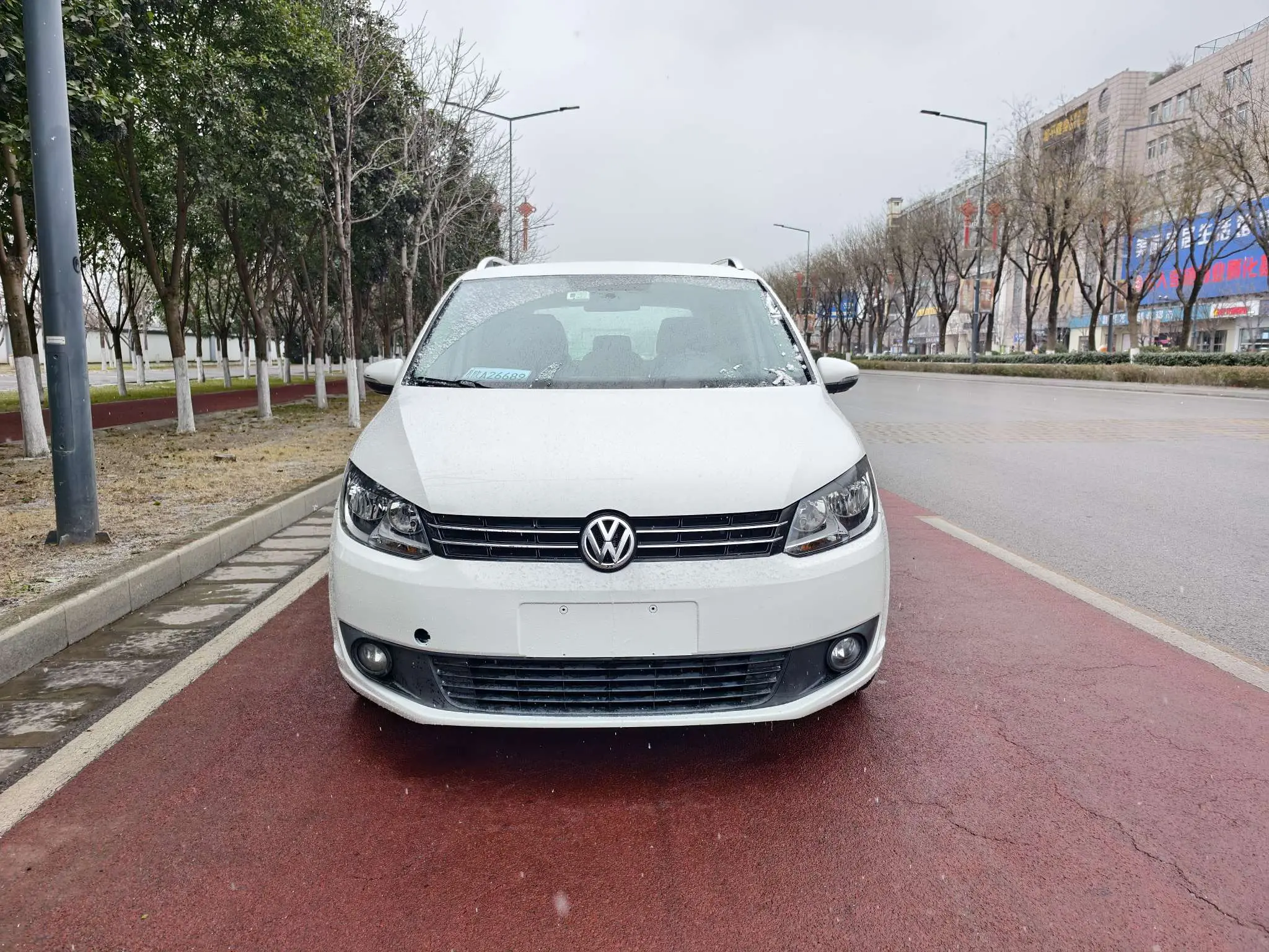 Volkswagen Touran  из Китая