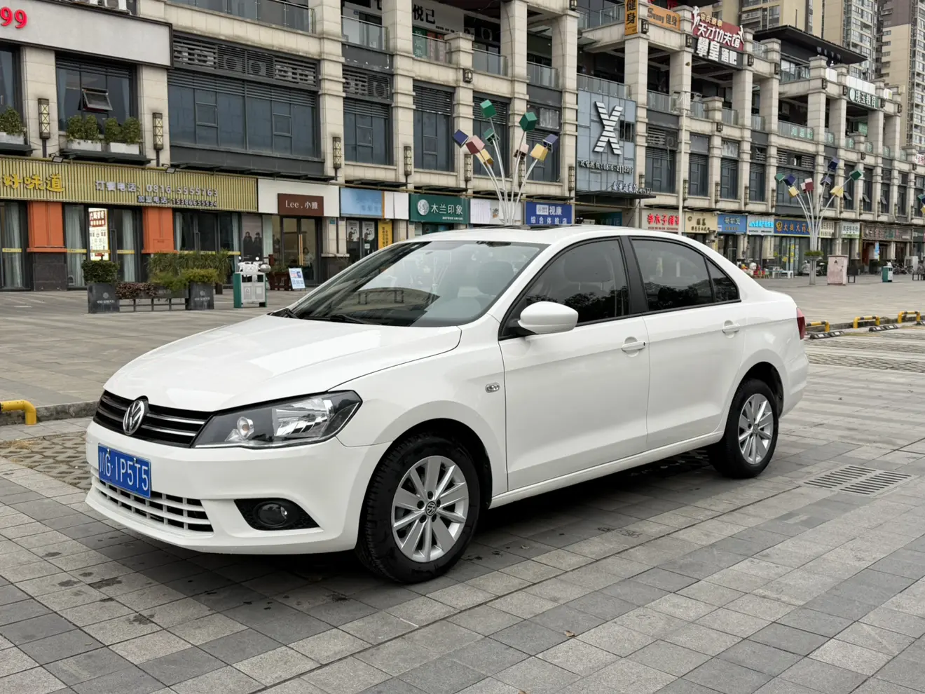 Volkswagen Jetta  из Китая