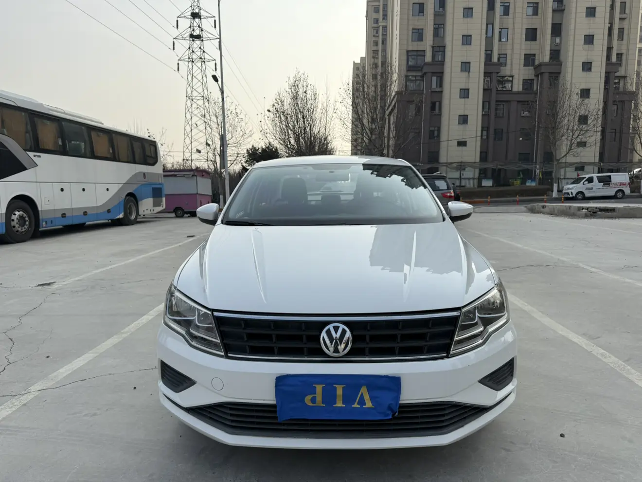 Volkswagen Jetta  из Китая