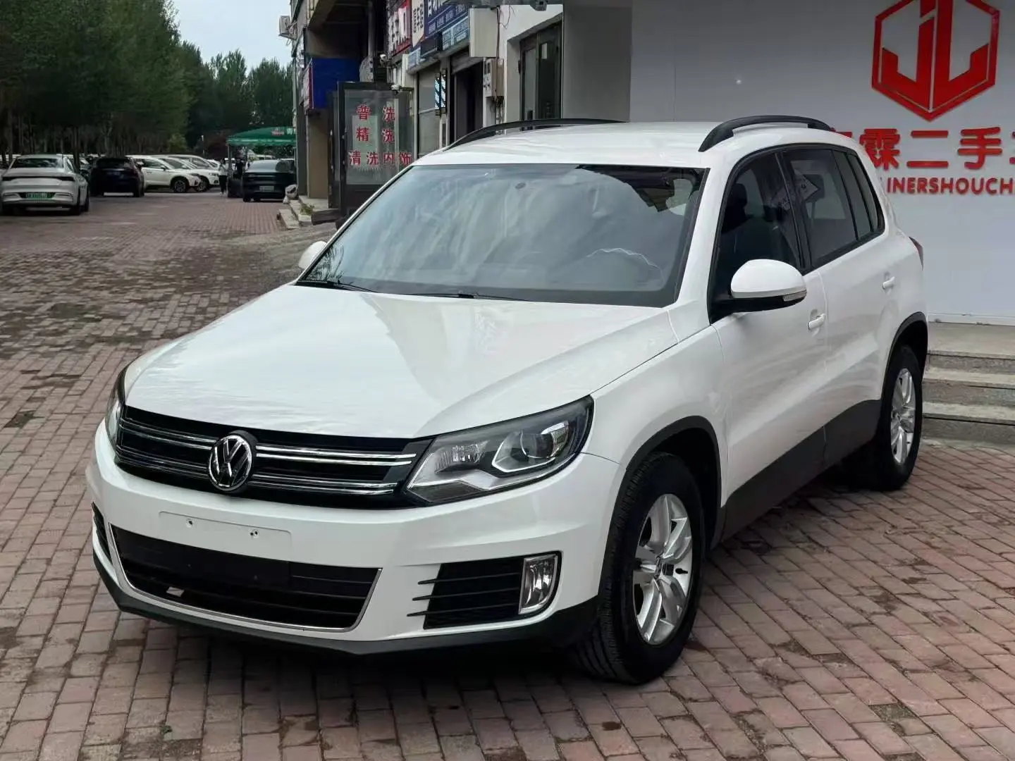 Volkswagen Tiguan  из Китая