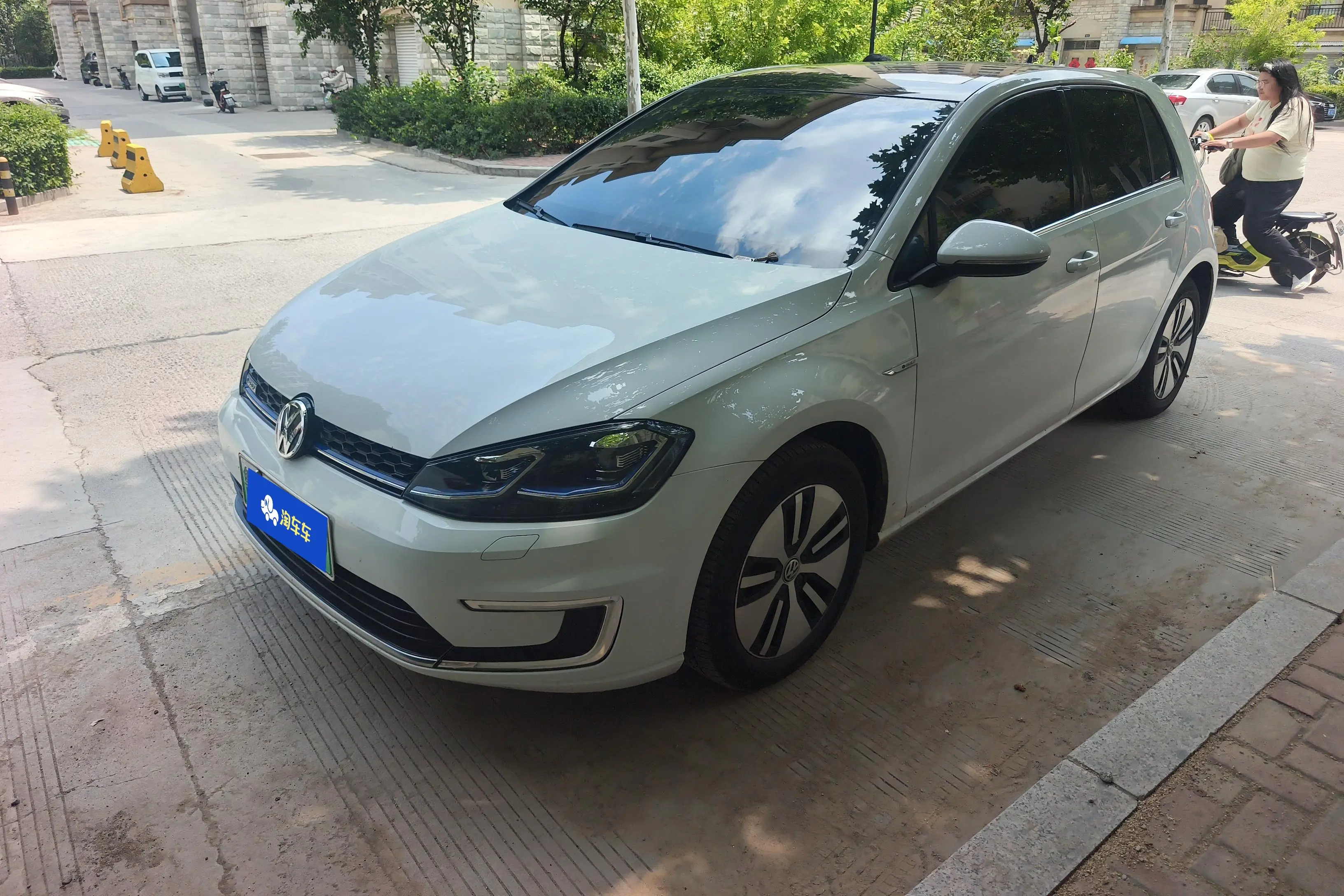 Volkswagen Golf·Pure Electric  из Китая