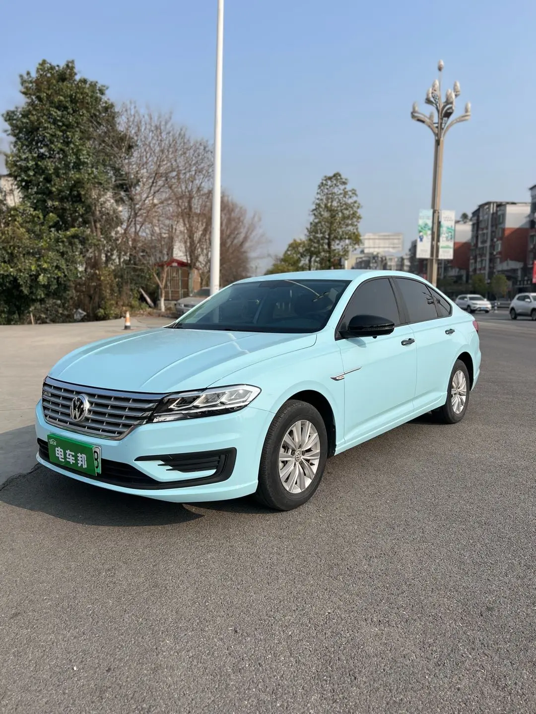 Volkswagen Lavida pure electric  из Китая