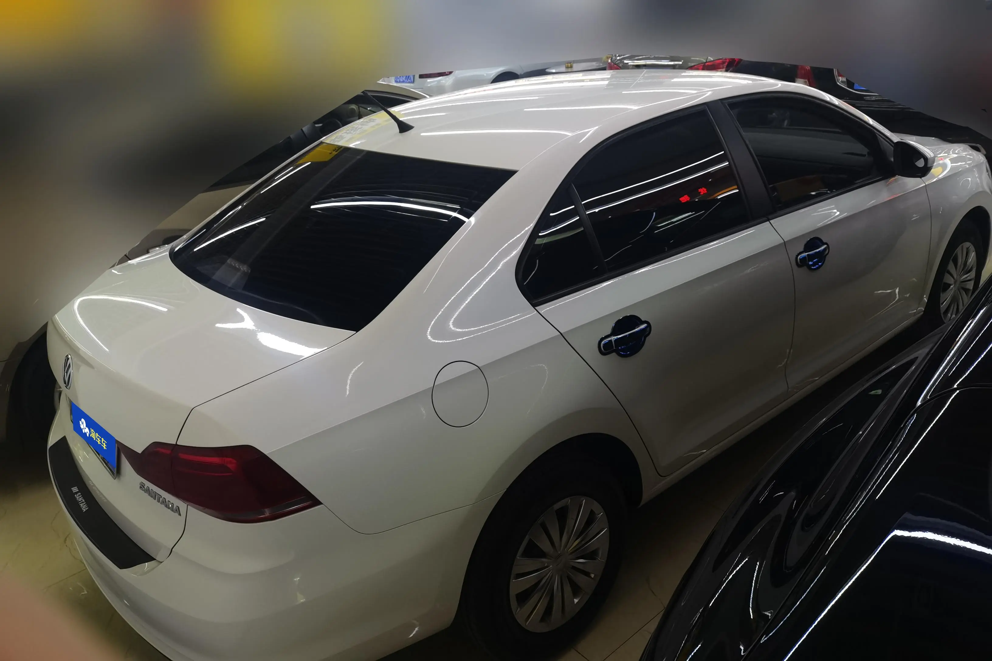 Volkswagen Santana  из Китая