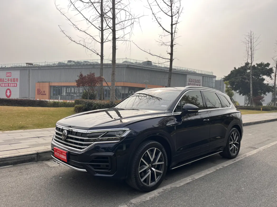 Volkswagen Touareg  из Китая