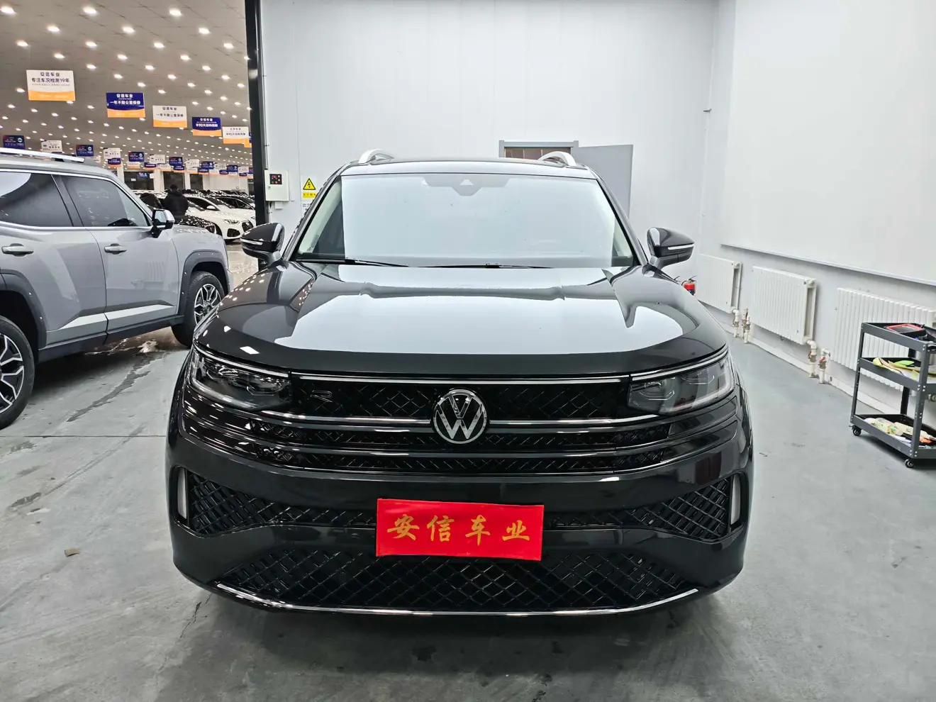 Volkswagen Patrol  из Китая