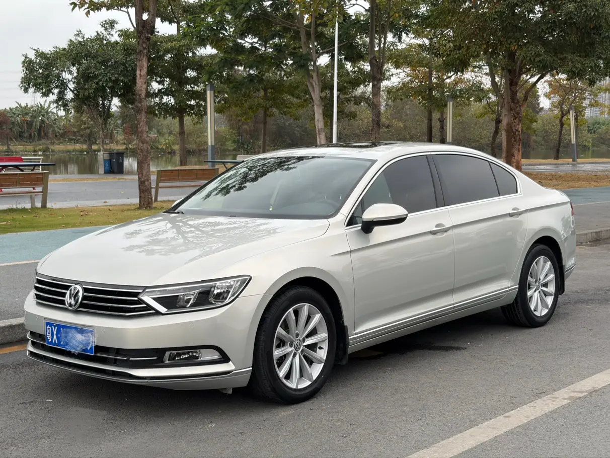 Volkswagen Magotan  из Китая