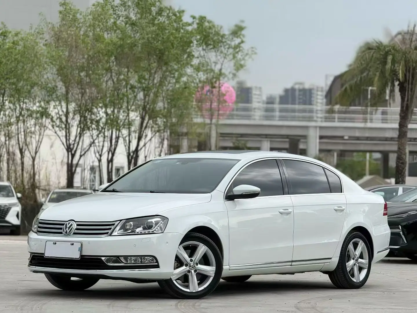 Volkswagen Magotan  из Китая