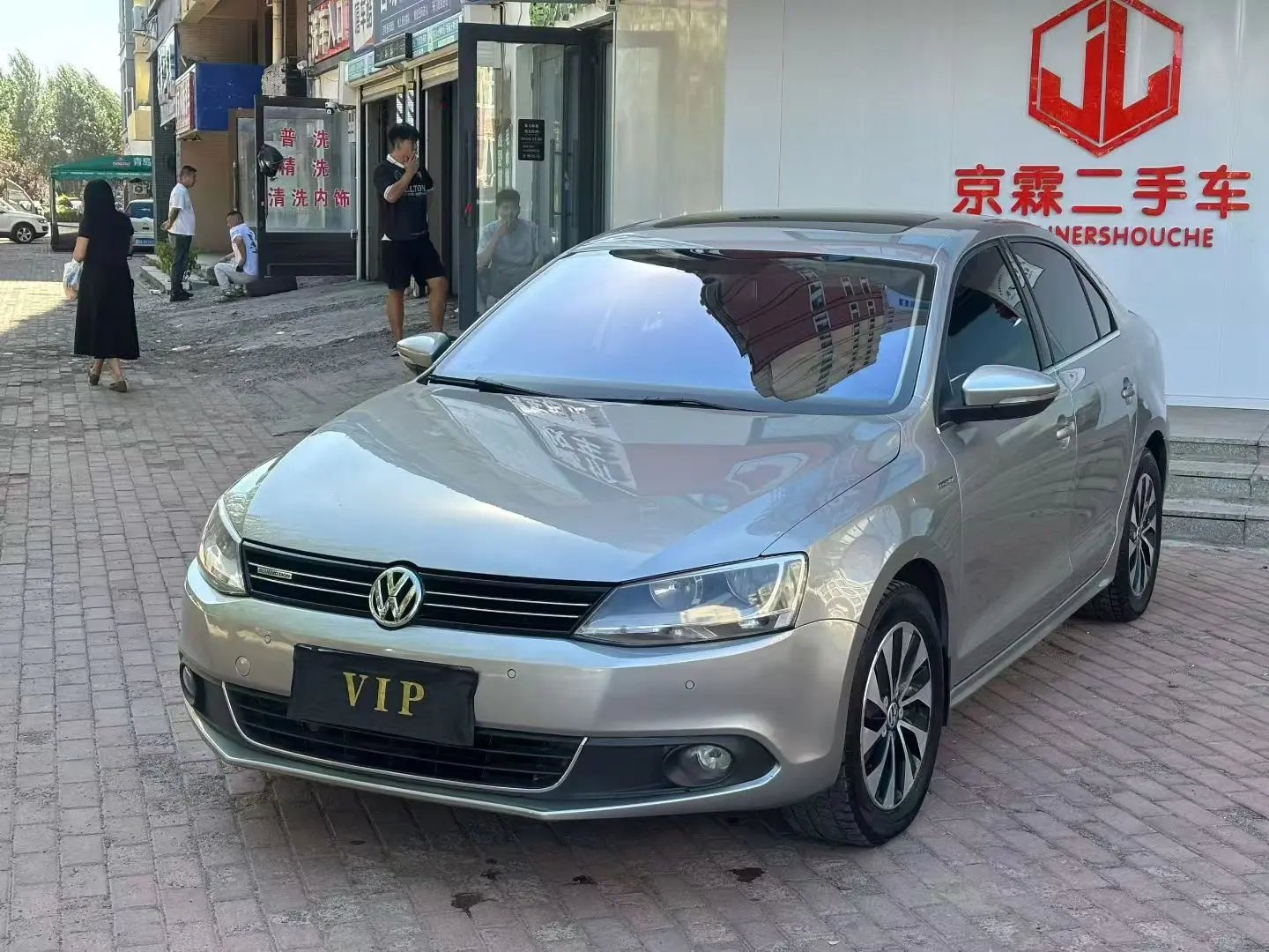 Volkswagen Sagitar  из Китая