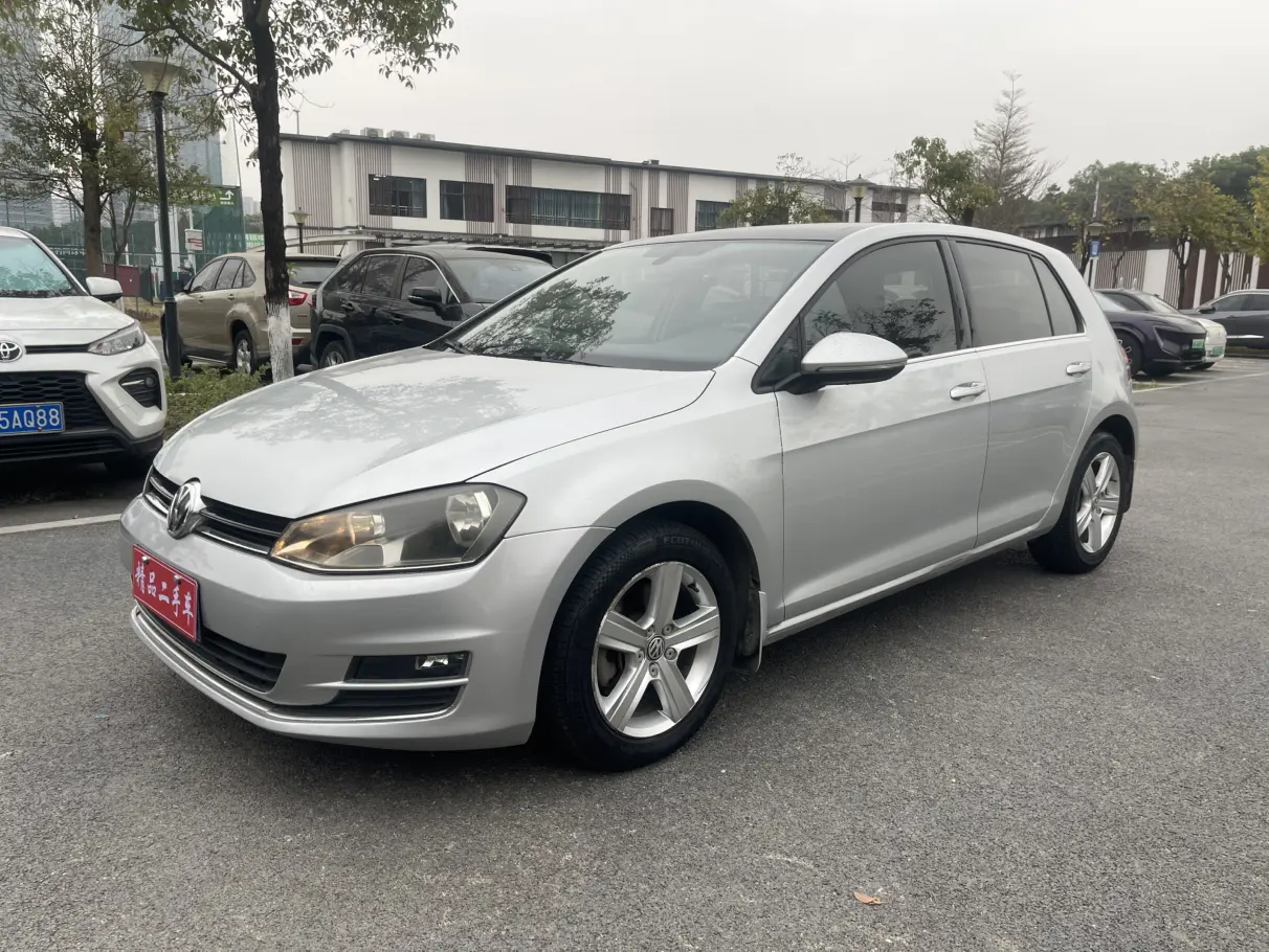 Volkswagen Golf  из Китая