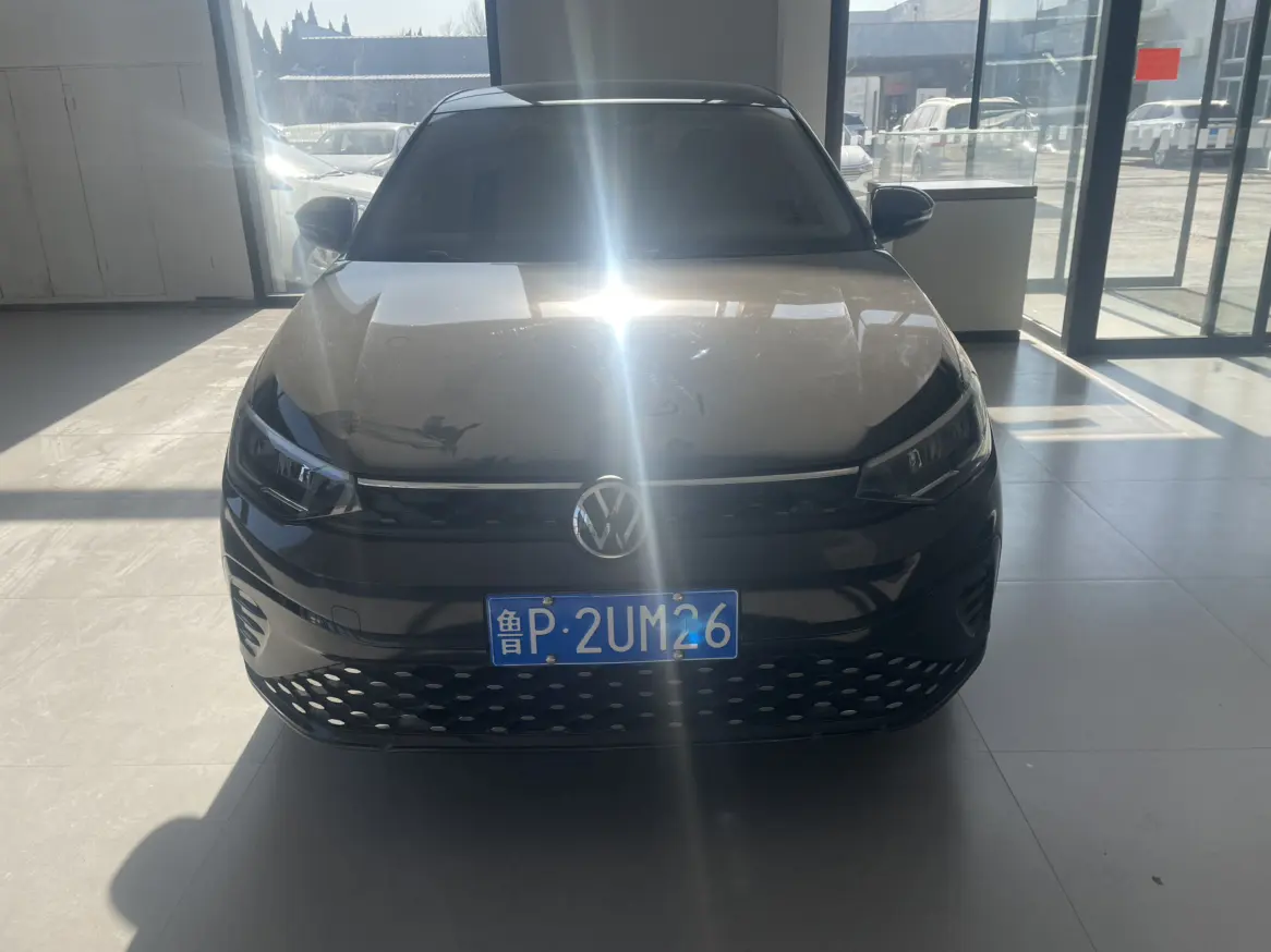 Volkswagen Lavida  из Китая