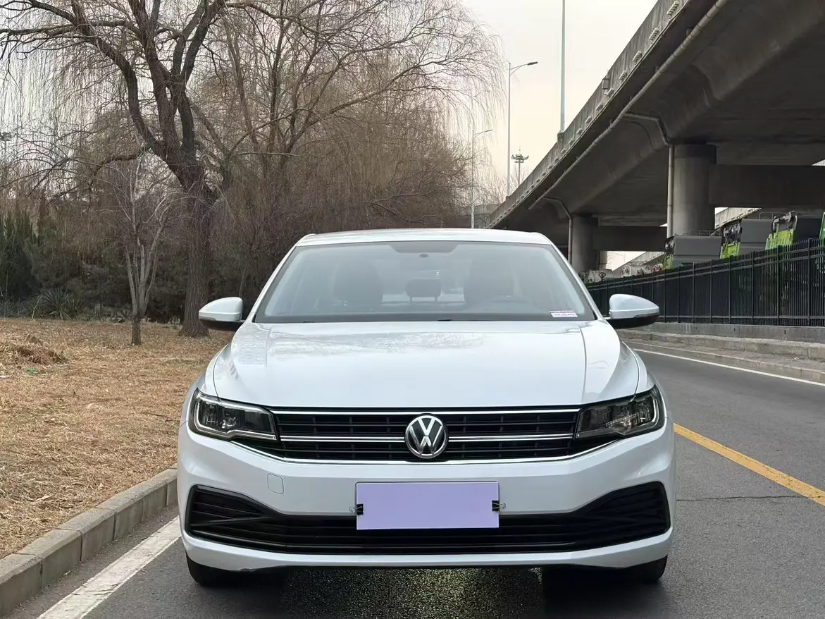 Volkswagen Bora  из Китая