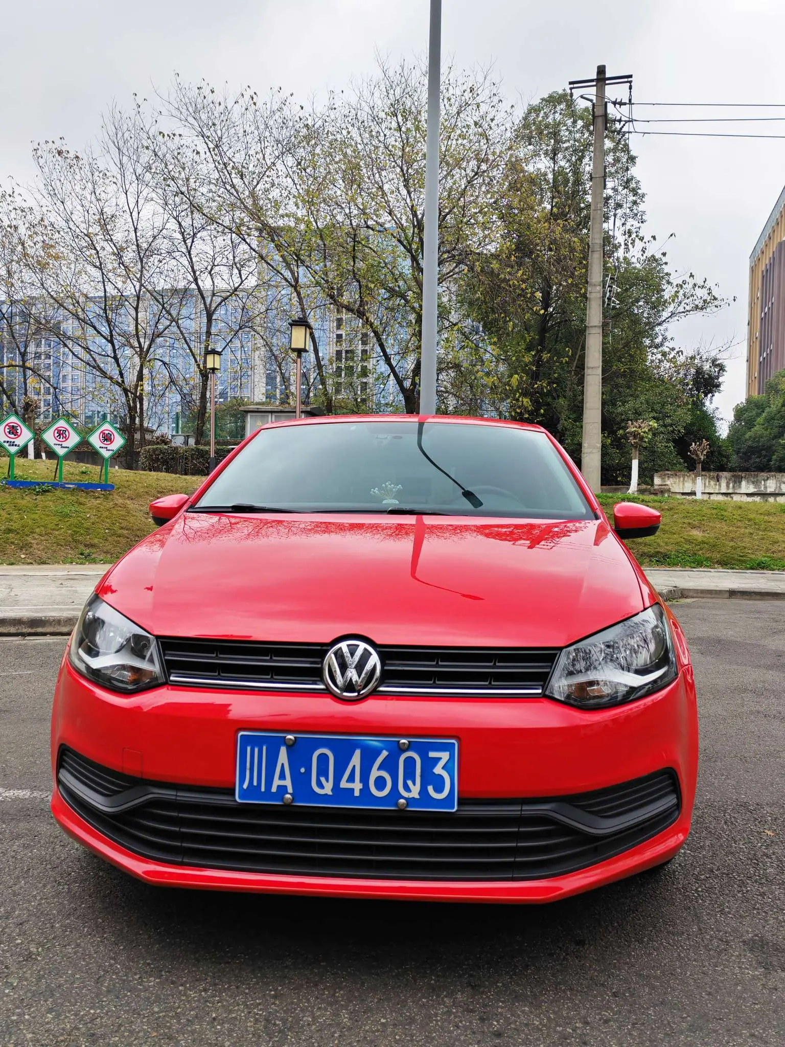 Volkswagen Polo  из Китая
