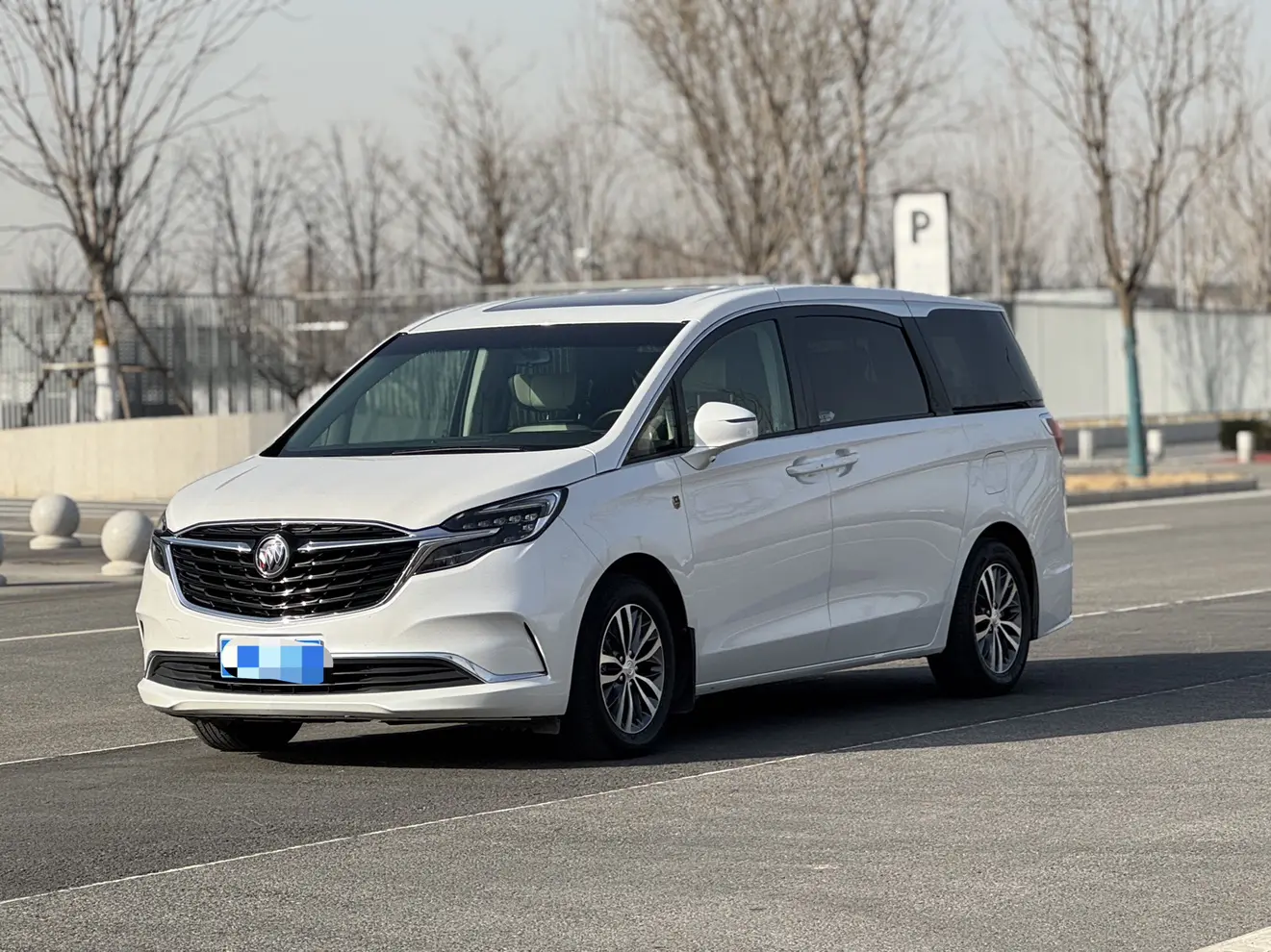 Buick GL8  из Китая