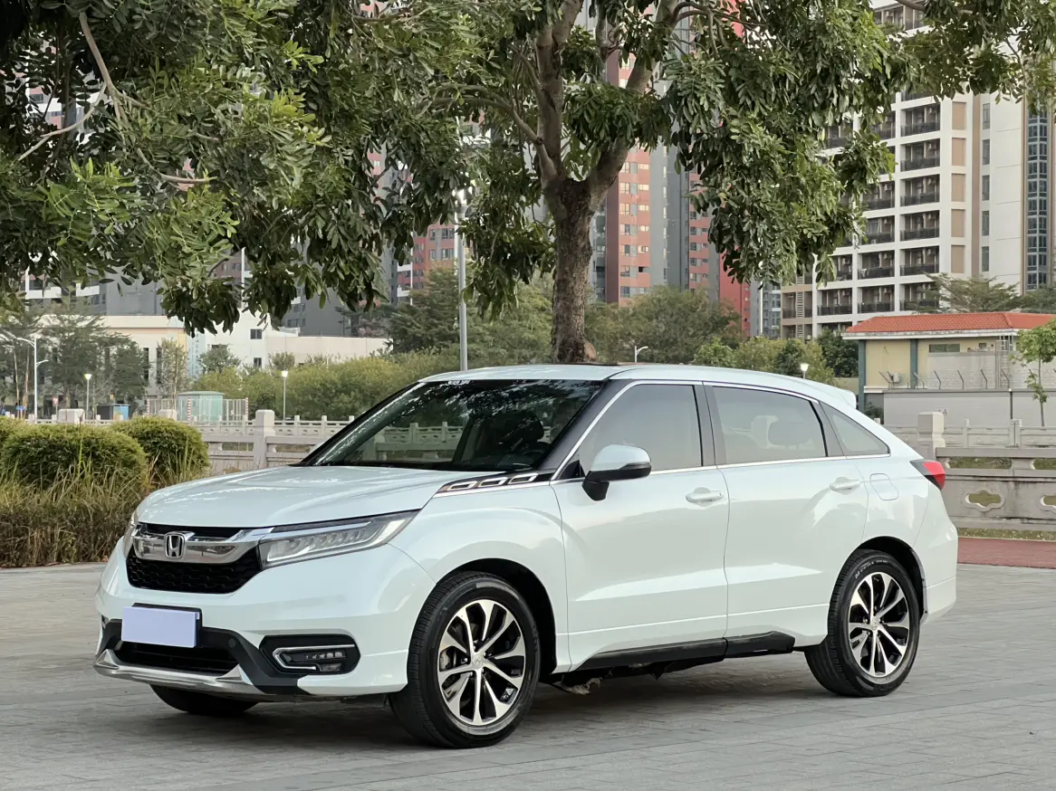 Honda Avancier (Crown Road)  из Китая