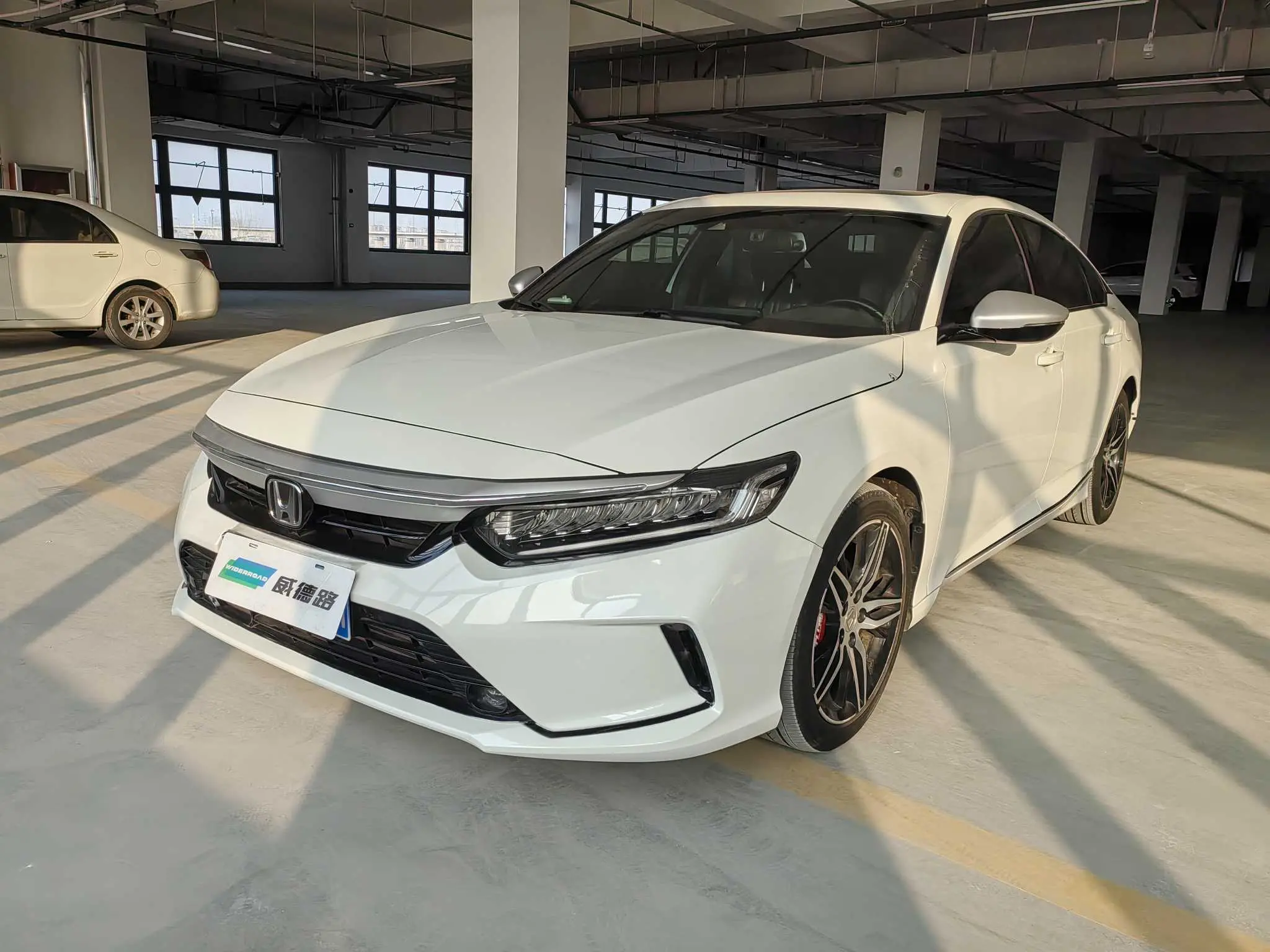 Honda Inspire (Yingshipai)  из Китая