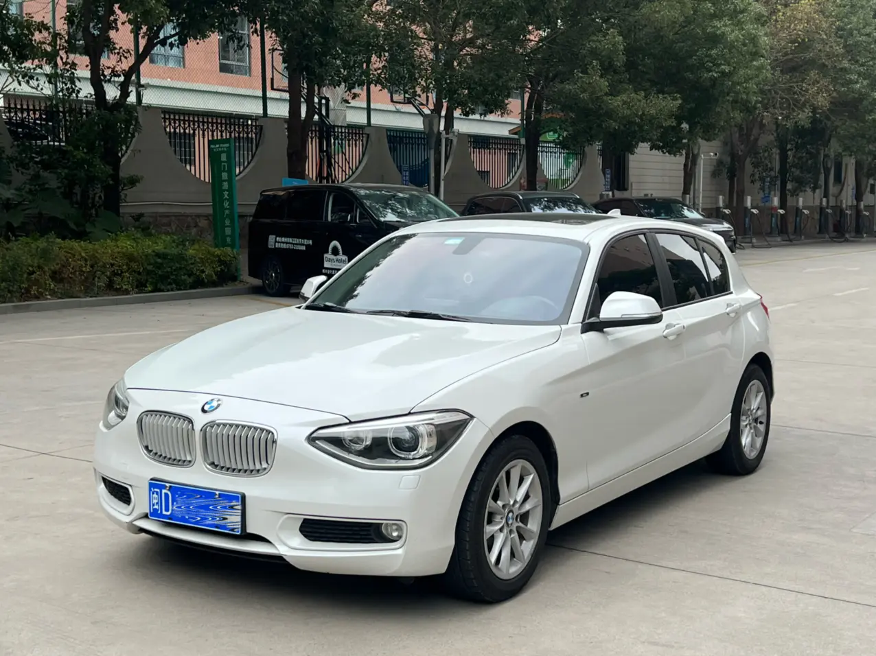 BMW 1 Series  из Китая