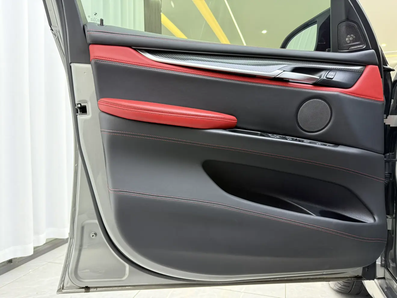 BMW X5M  из Китая