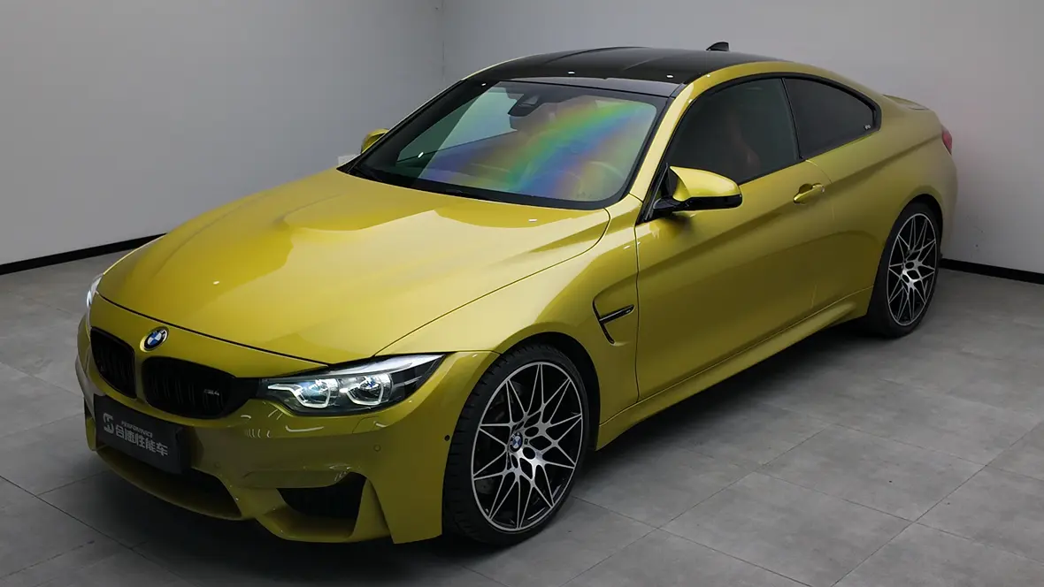 BMW M4  из Китая
