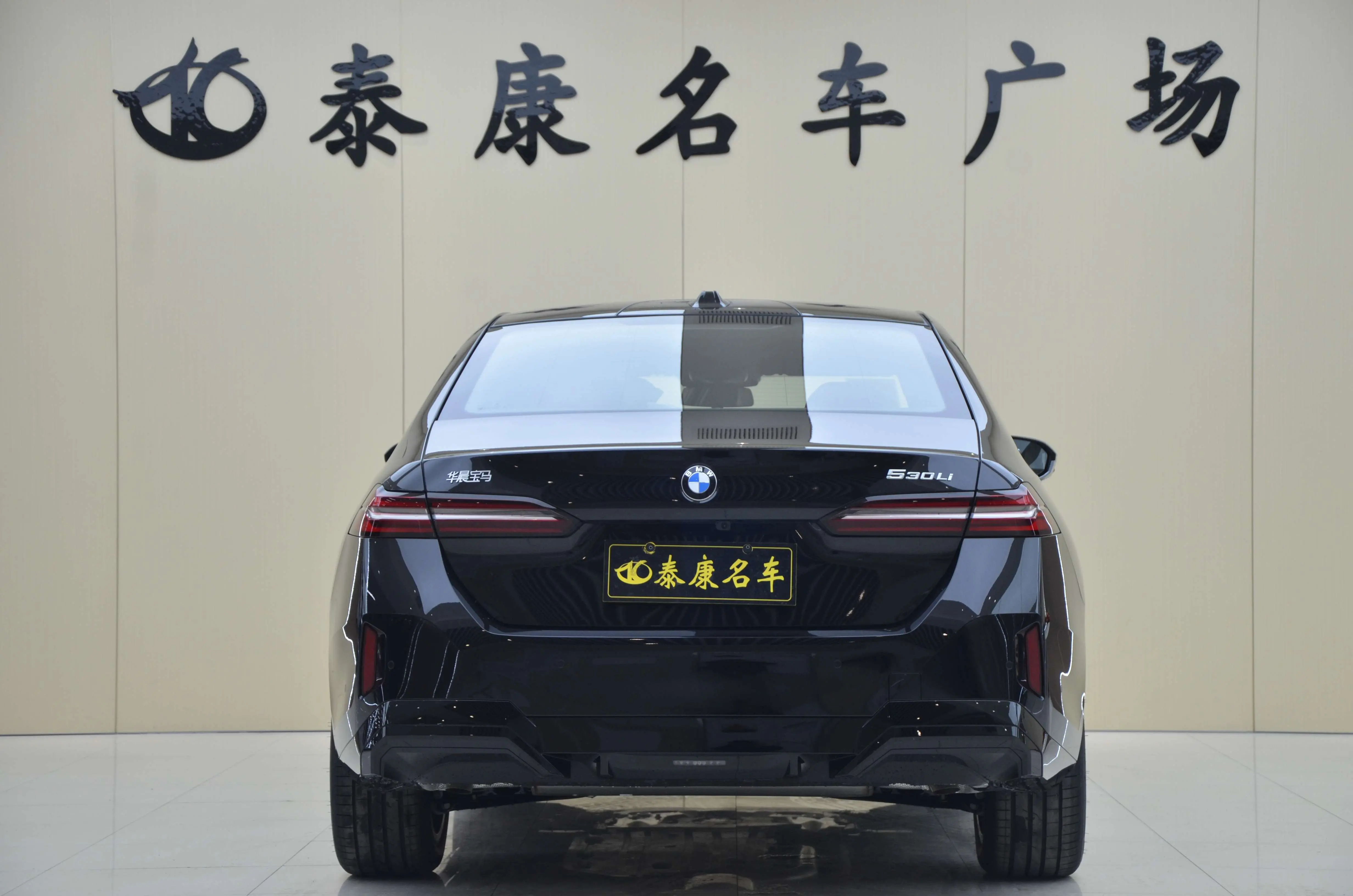 BMW 5 Series  из Китая