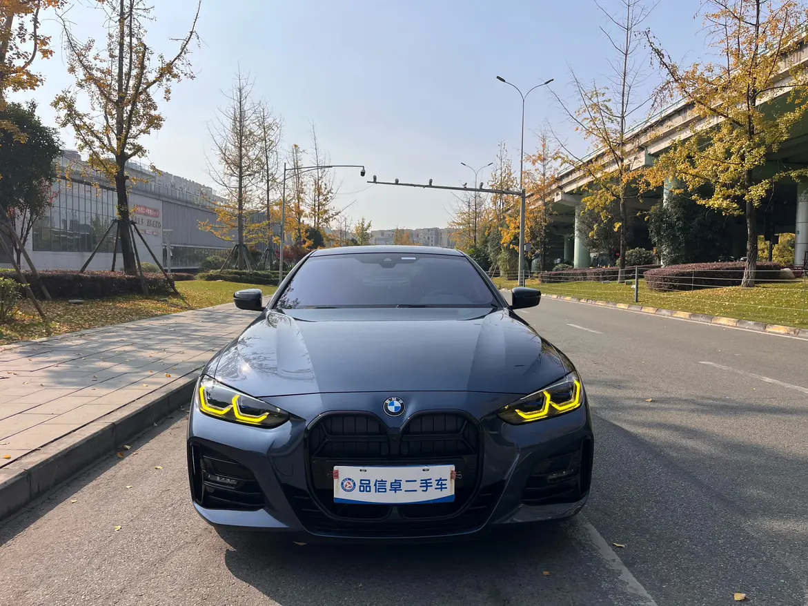BMW 4 Series  из Китая