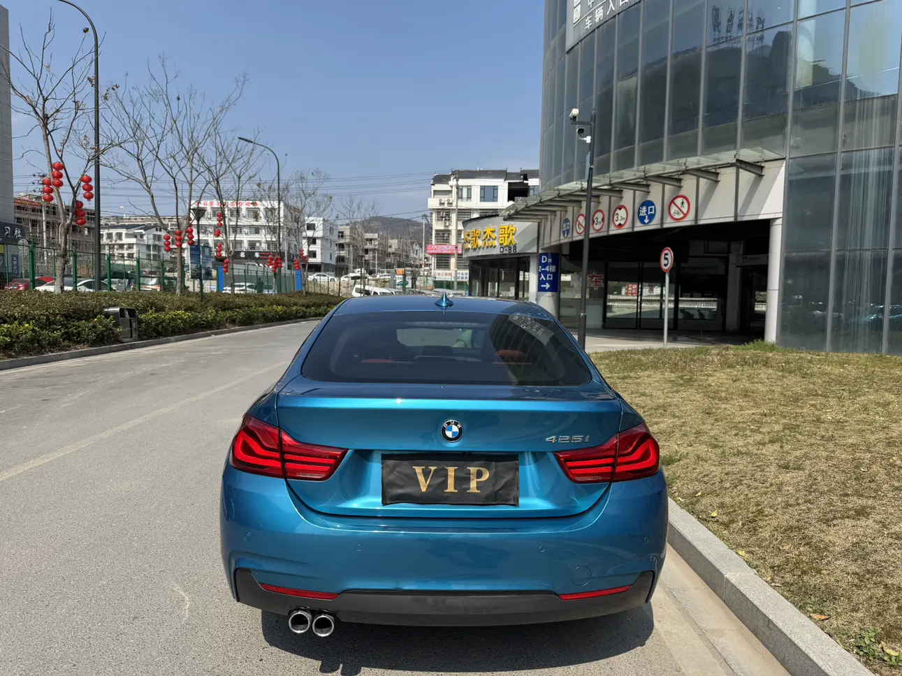BMW 4 Series  из Китая