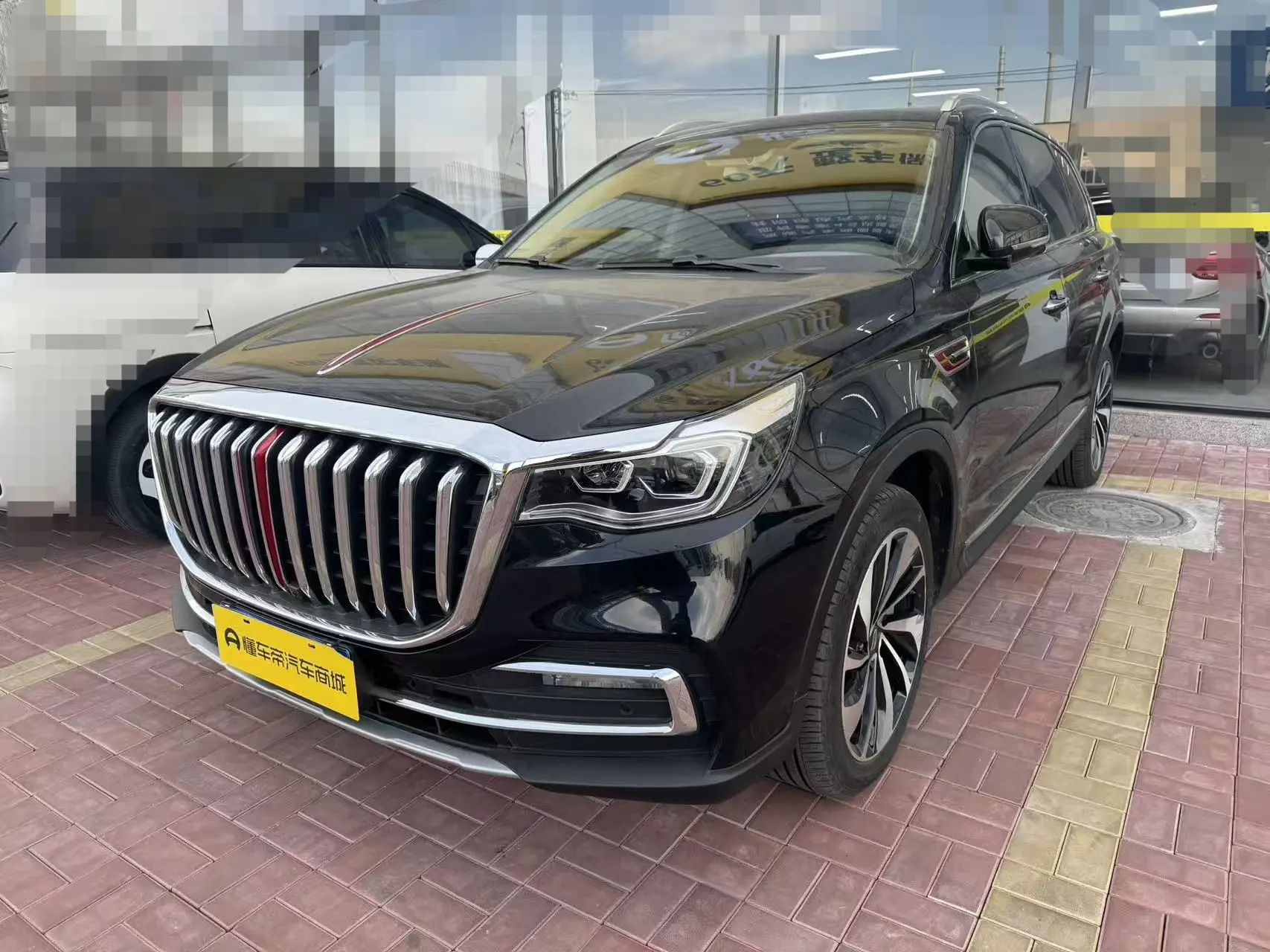 Hongqi HS7  из Китая