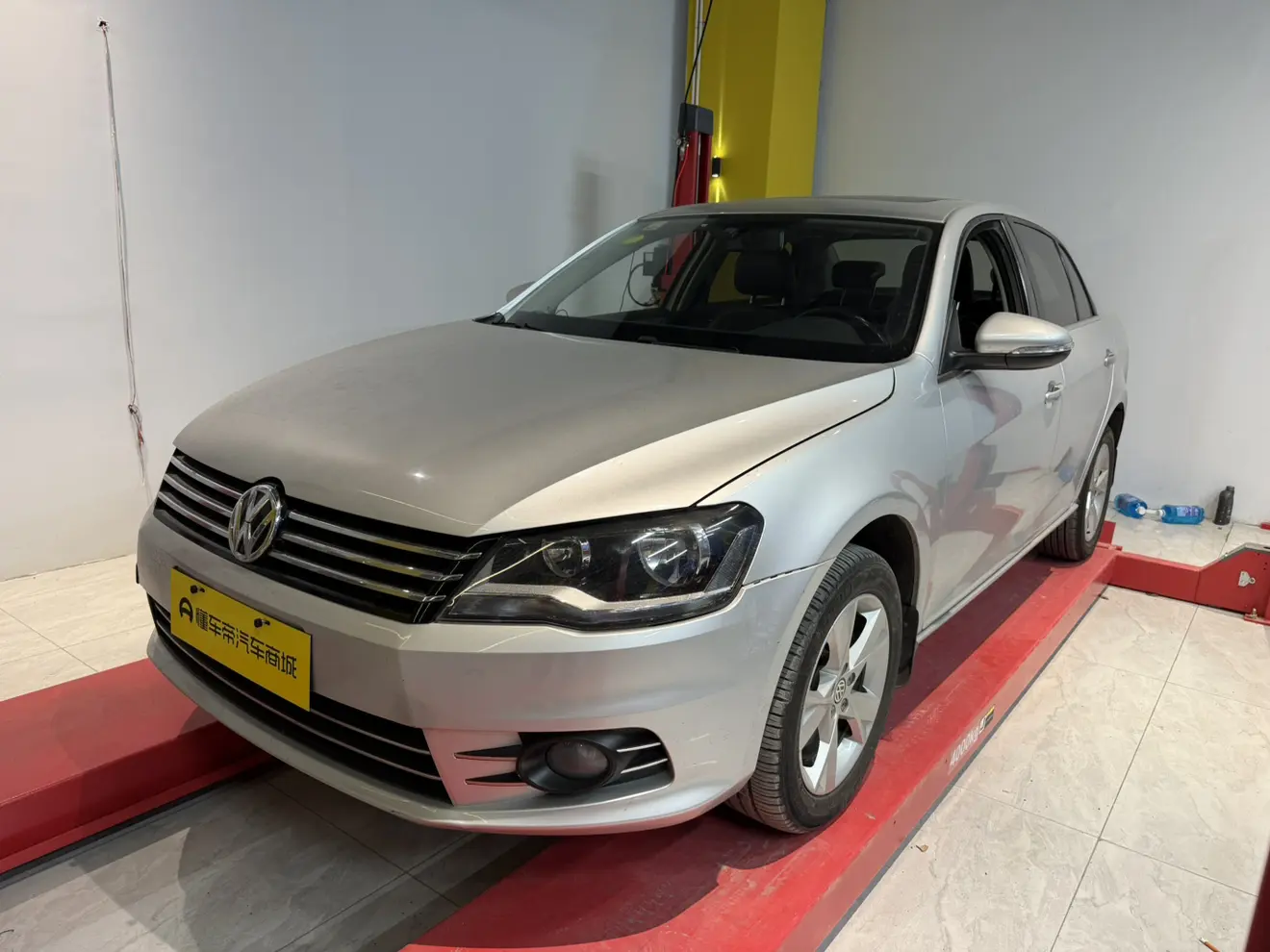 Volkswagen Bora  из Китая