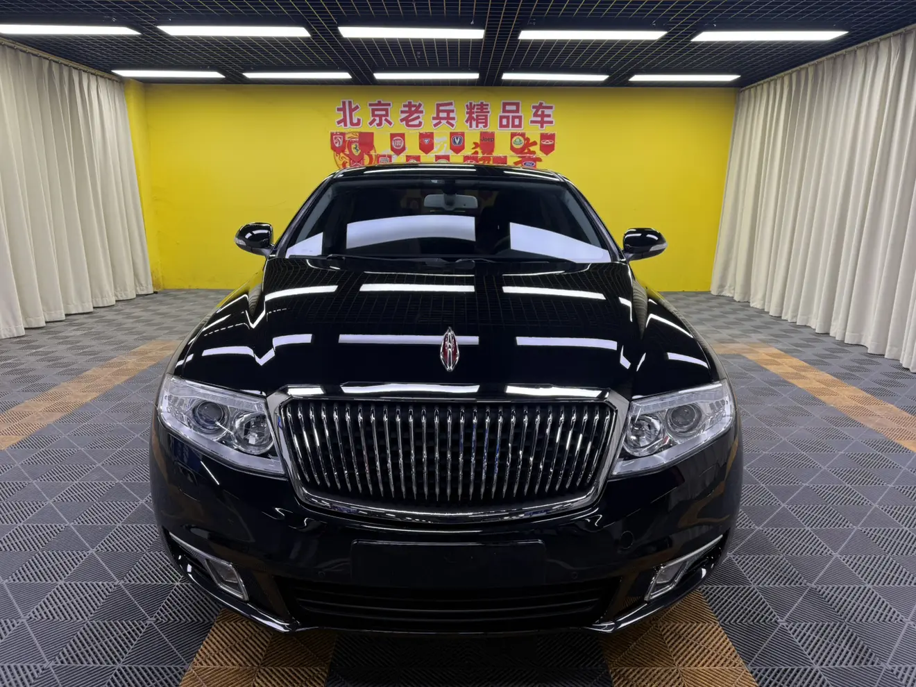 Hongqi H7  из Китая