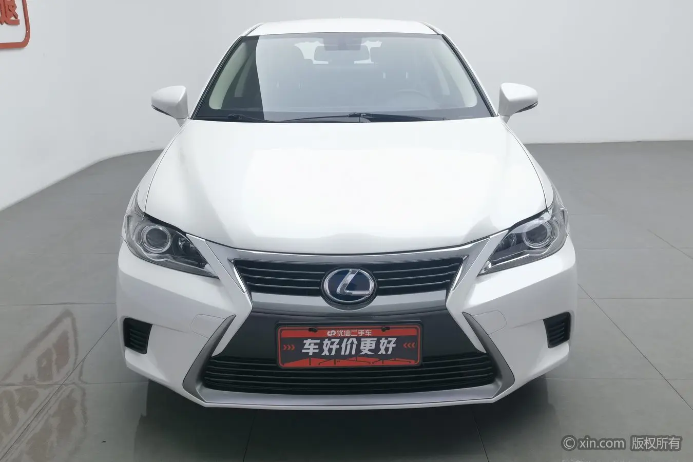 Lexus CT  из Китая