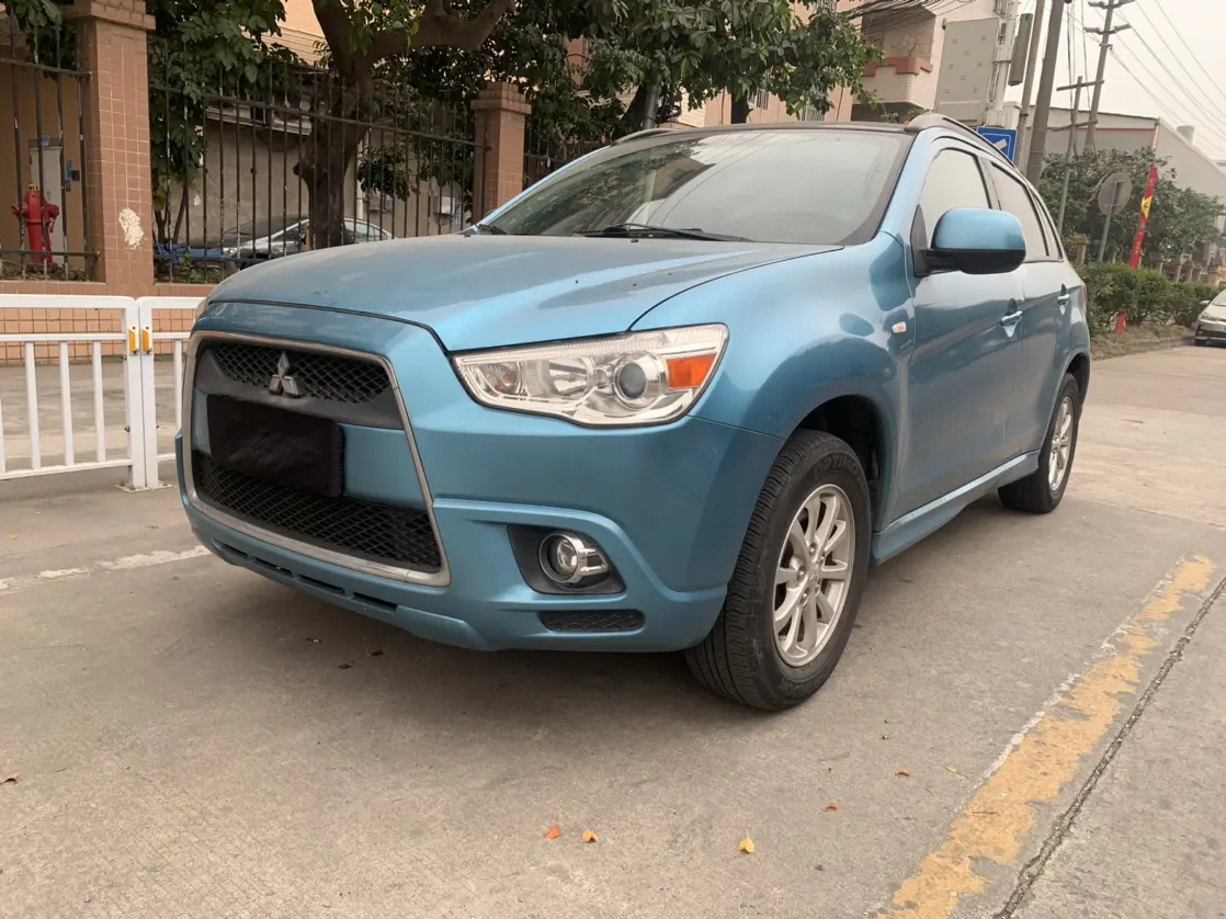 Mitsubishi Jinxuan ASX  из Китая