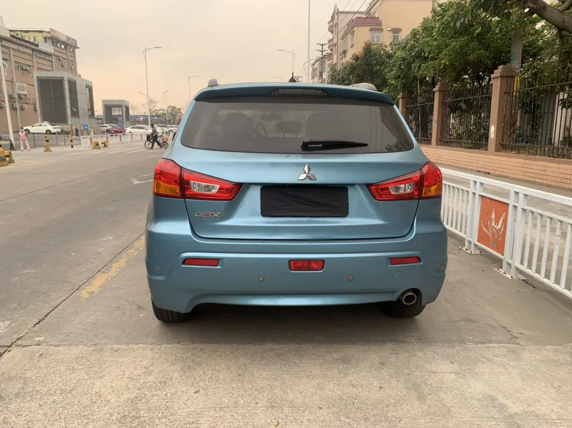 Mitsubishi Jinxuan ASX  из Китая