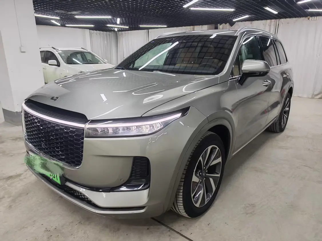 Li ONE (Ideal ONE)  из Китая