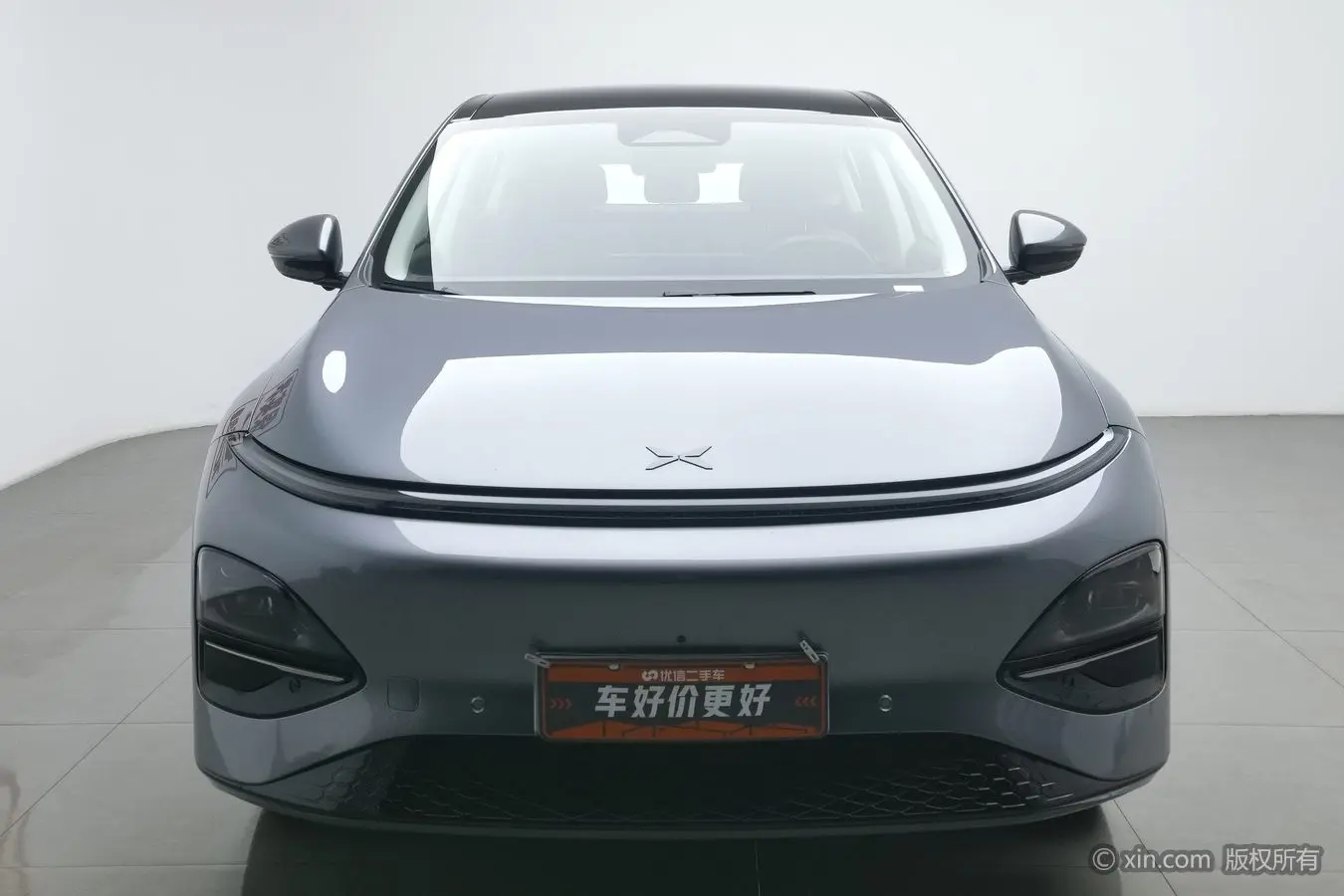 Xpeng G6  из Китая