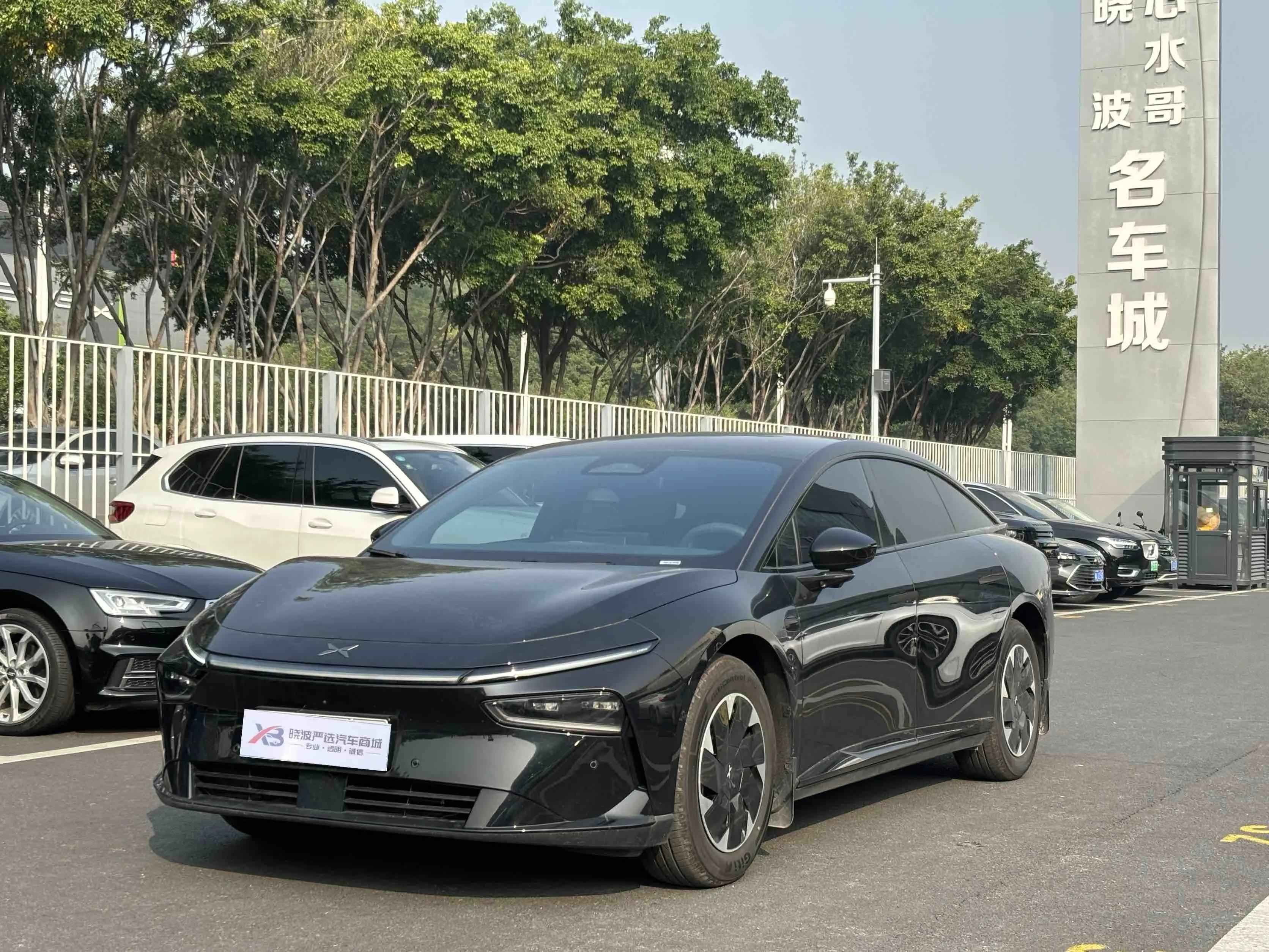 Xpeng P7+  из Китая